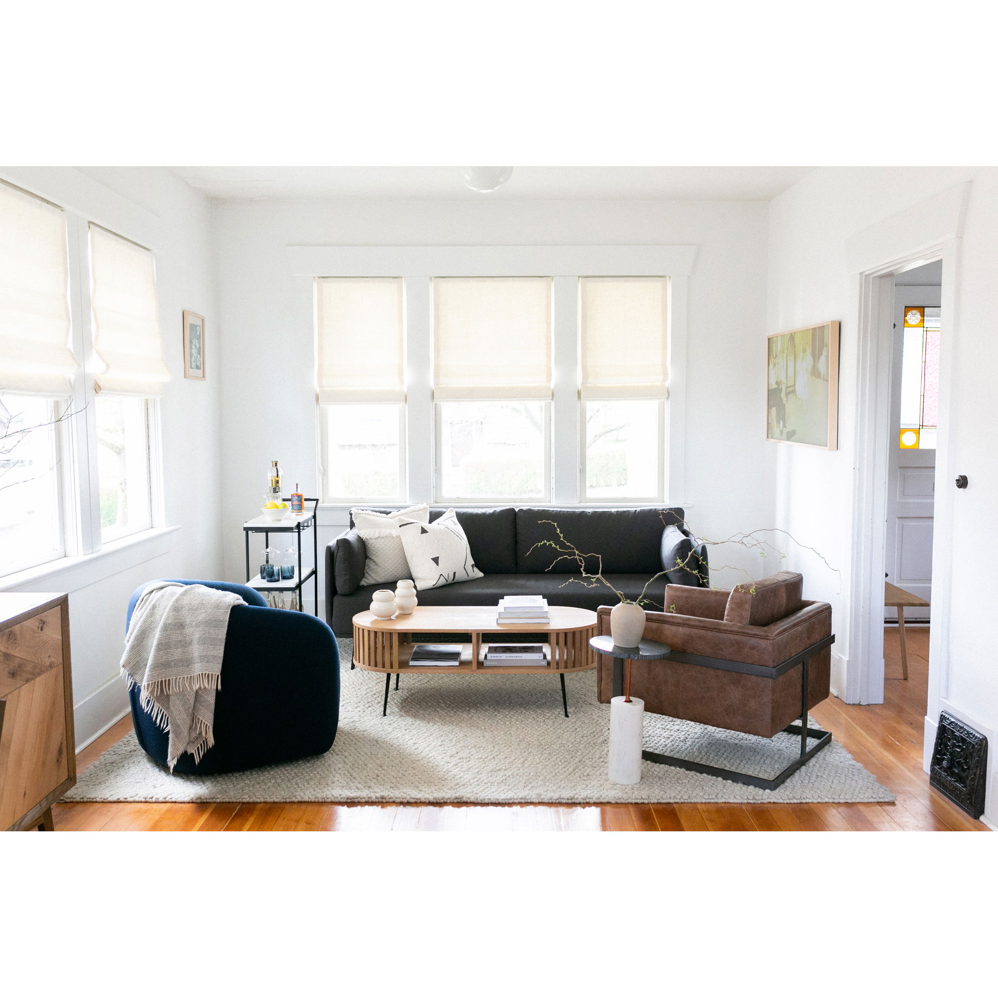 Dusk Accent Table Black, Side & End Table by Moe's Home, 12" width x 20.5" height x 12" depth View 5