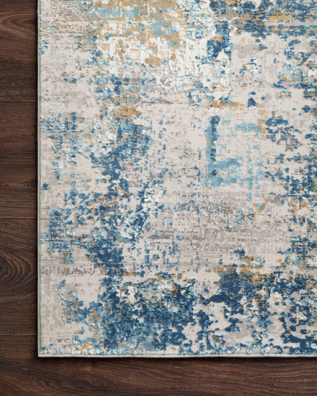 Loloi Sienne Rug, 2'7" length x 8' width View 3