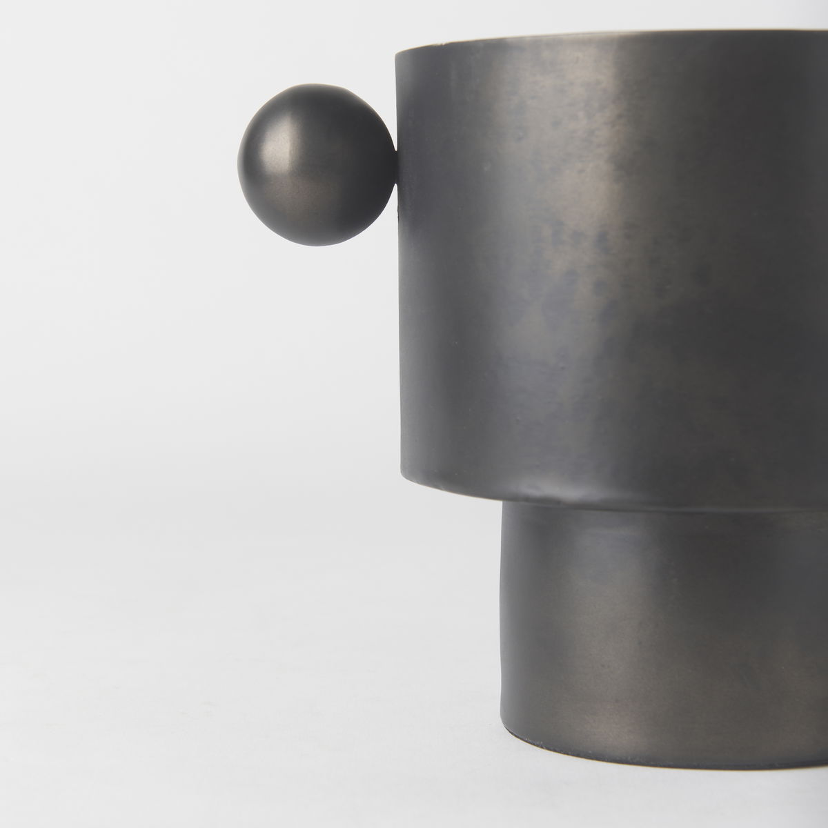 Juno 6.5H Medium Black Iron Vase, by Mercana, 8.5" length x 6" width x 6.5" height View 10