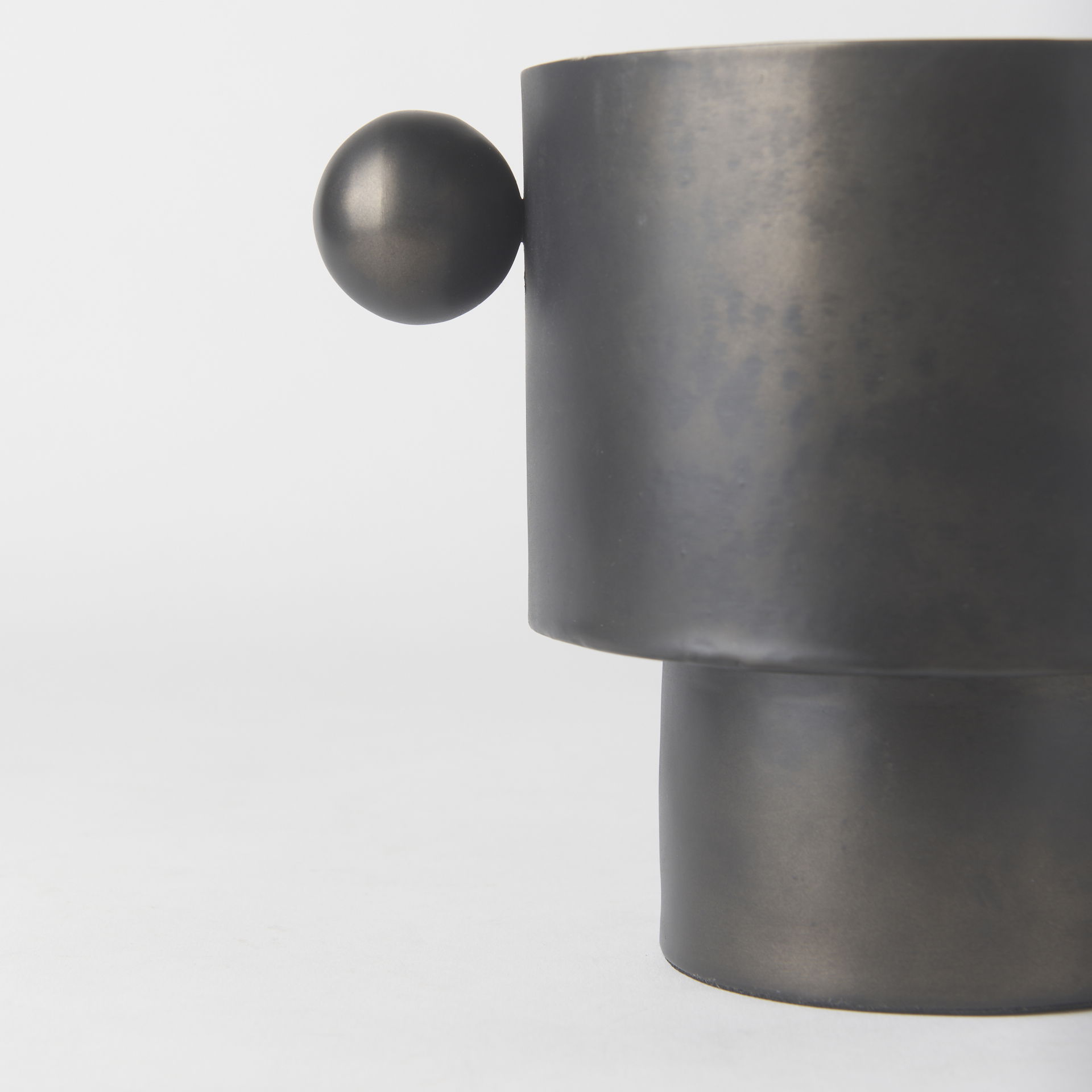 Juno 6.5H Medium Black Iron Vase, by Mercana, 8.5" length x 6" width x 6.5" height View 9