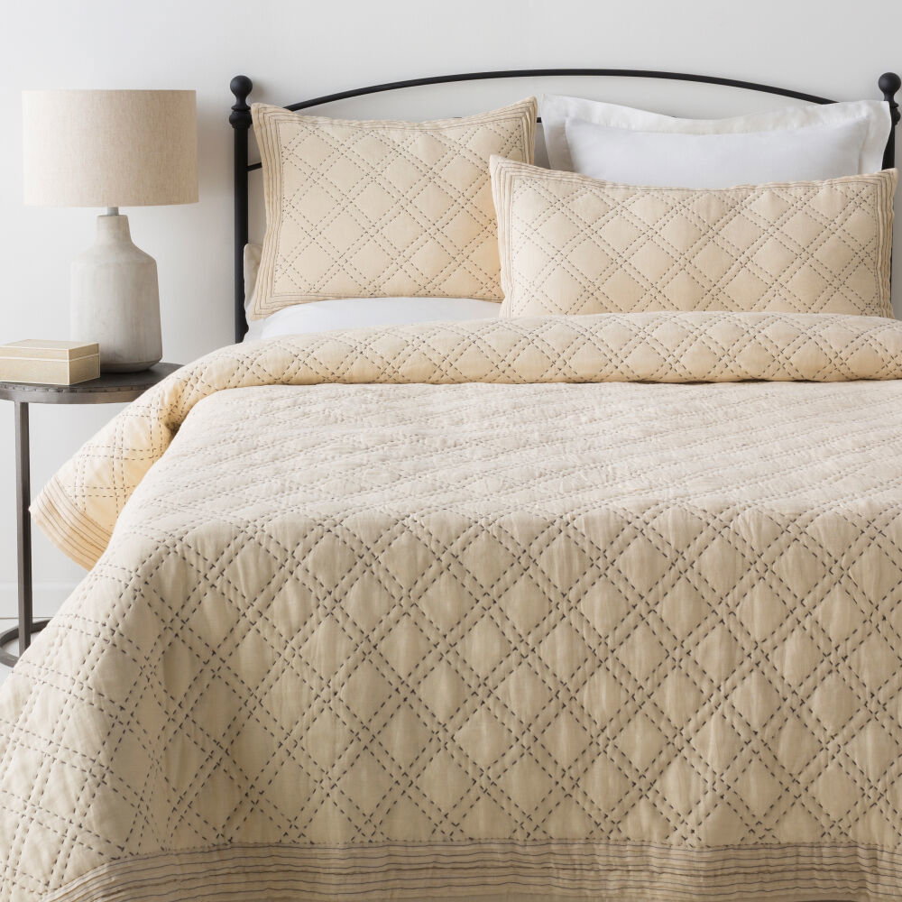 Kojo Quilt, by Surya, 20" length x 26" width