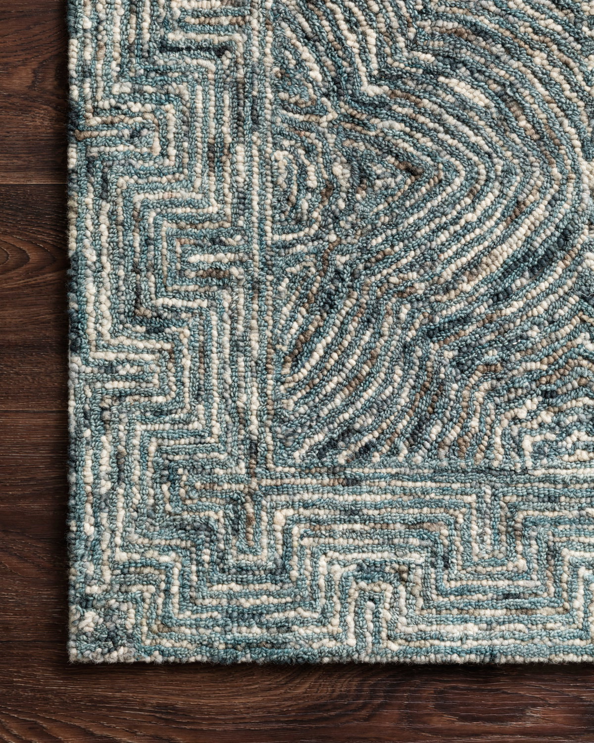 Loloi Ziva Rug, 2'3" length x 3'9" width View 5