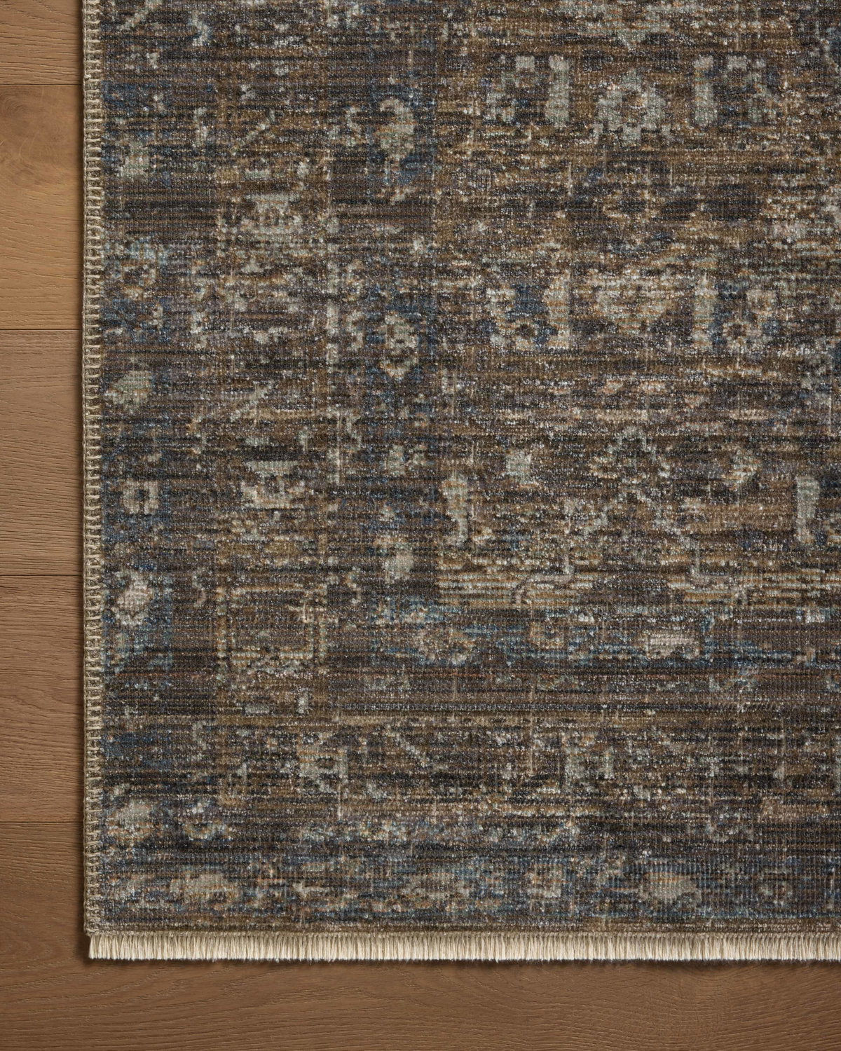 Loloi Heritage Rug, 6' length x 9' width View 8
