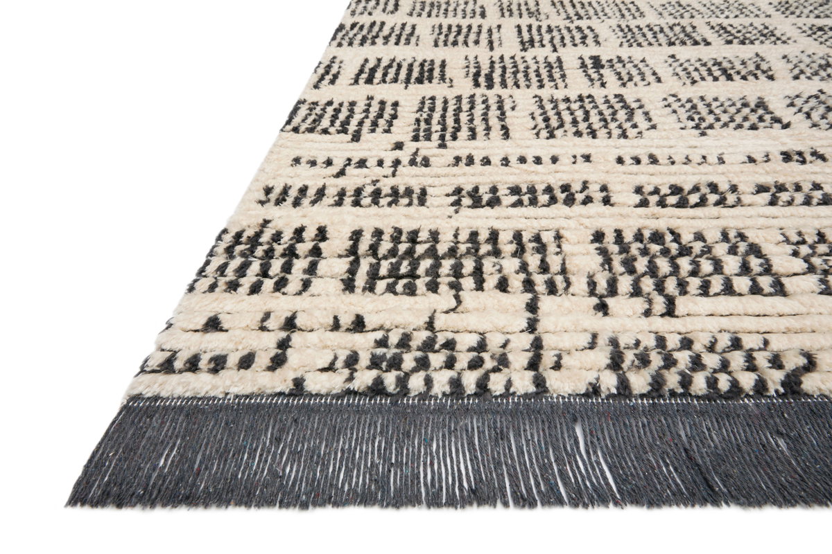Chris Loves Julia x Loloi Alice Rug, 2'7" length x 10' width View 3
