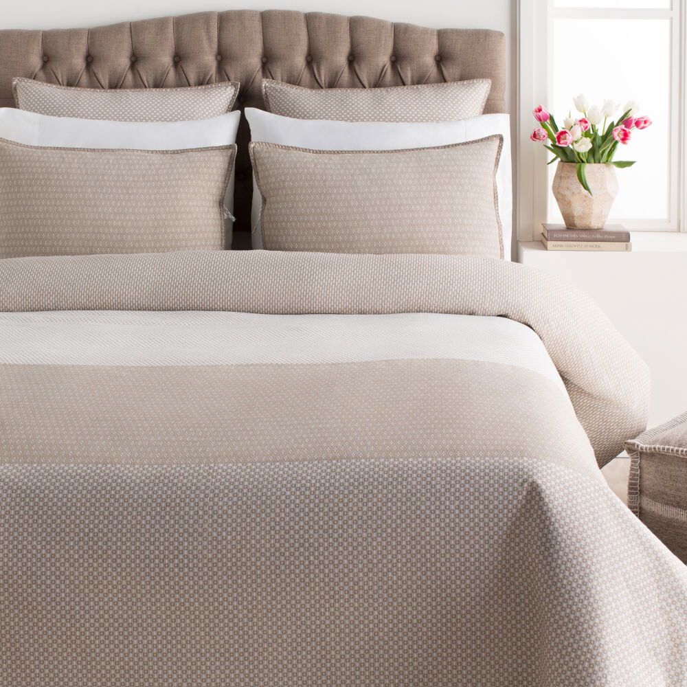 Japiko Duvet, by Surya, 20" length x 26" width