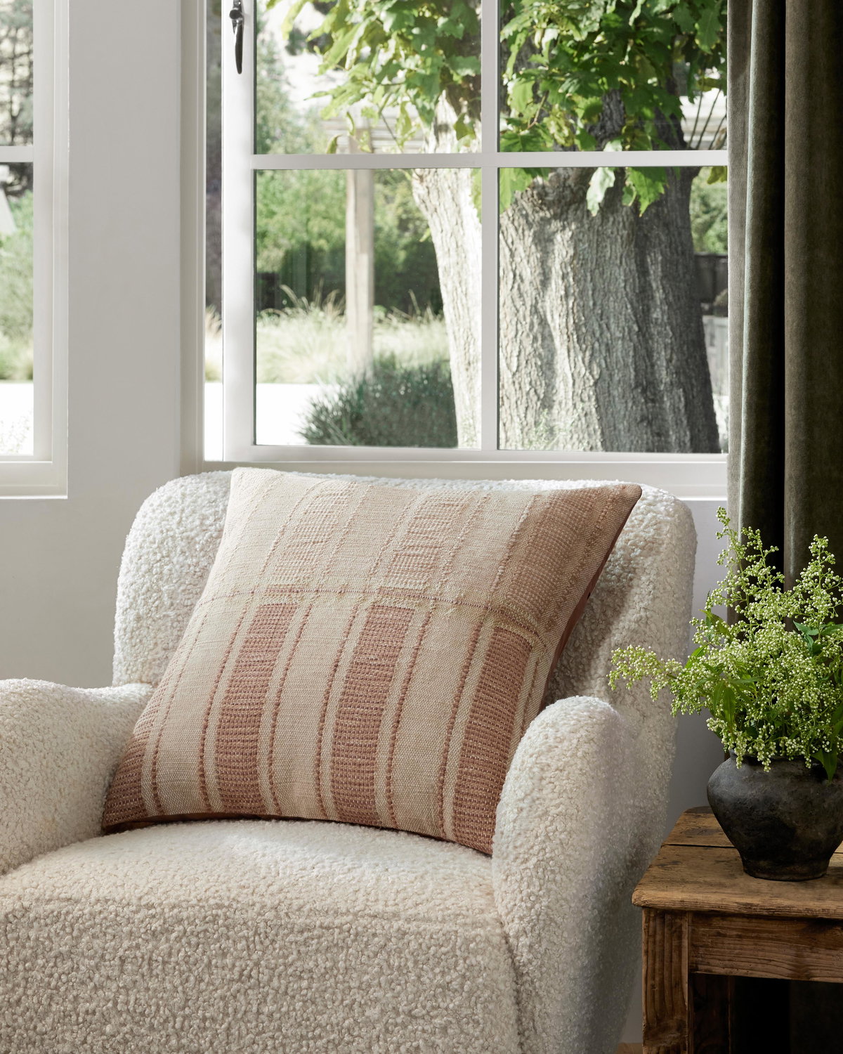 Amber Lewis x Loloi Pillows Pillow, Decorative Pillow, 22" length x 22" width View 2