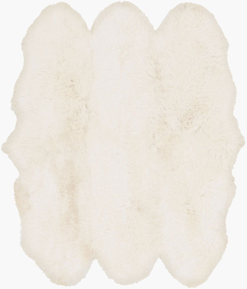 Sheepskin Handmade Rug, by Surya, 6' length x 5'5" width
