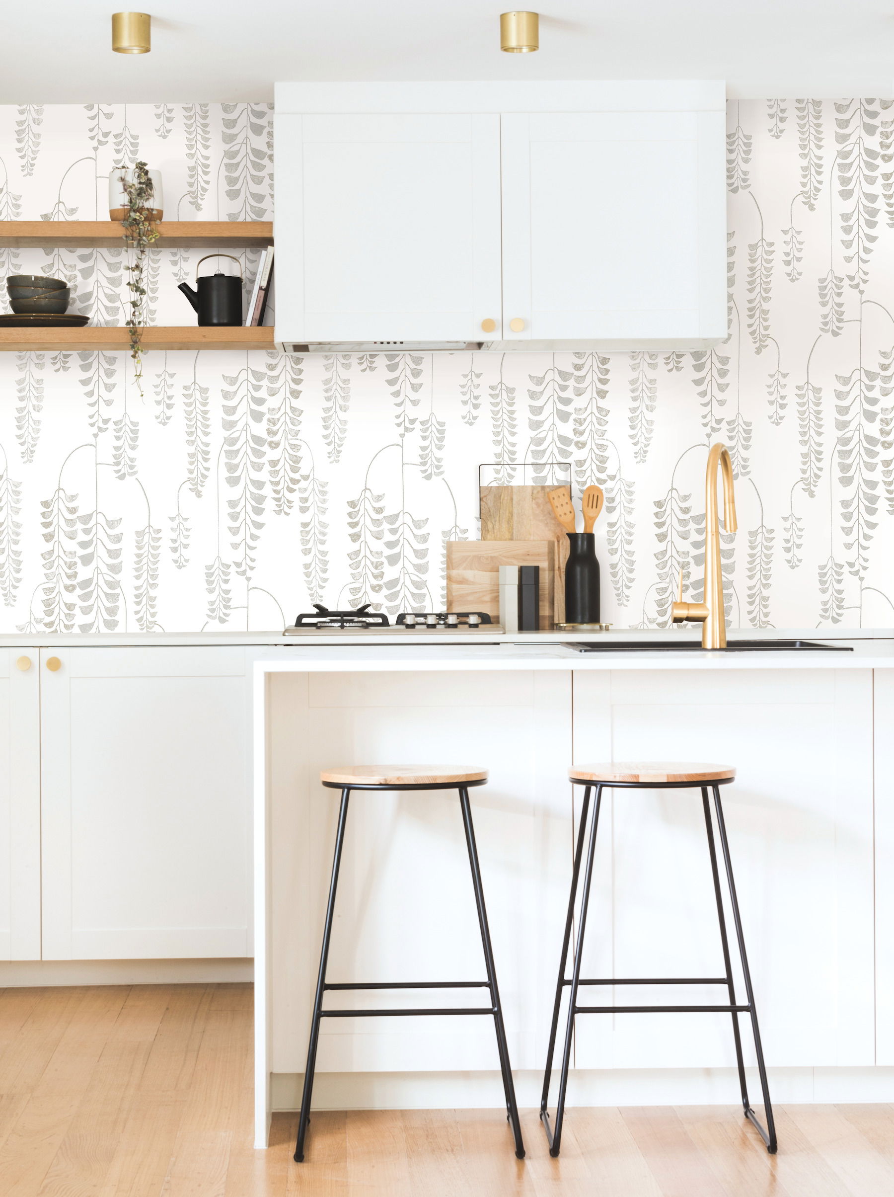 Deco Wisteria White & Cream Wallpaper large image 
