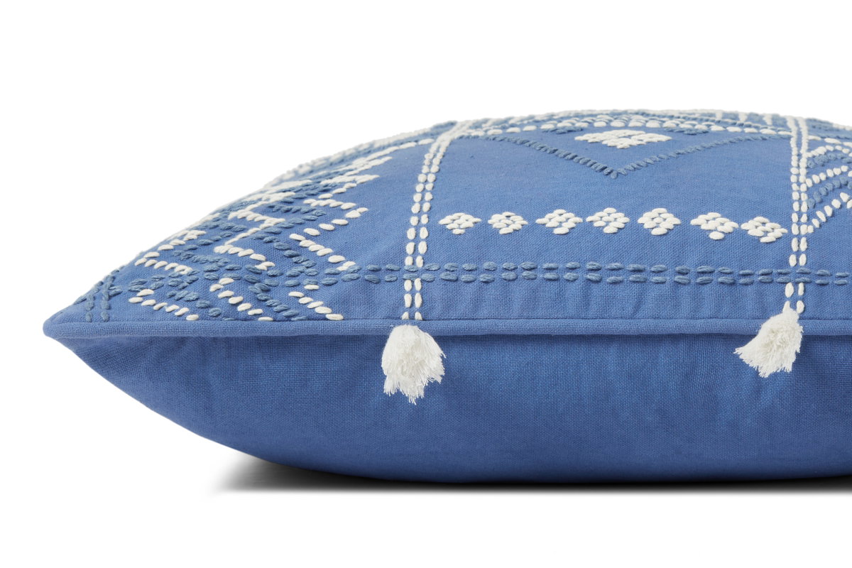 Loloi No Name Pillow, Decorative Pillow, 18" length x 18" width View 2