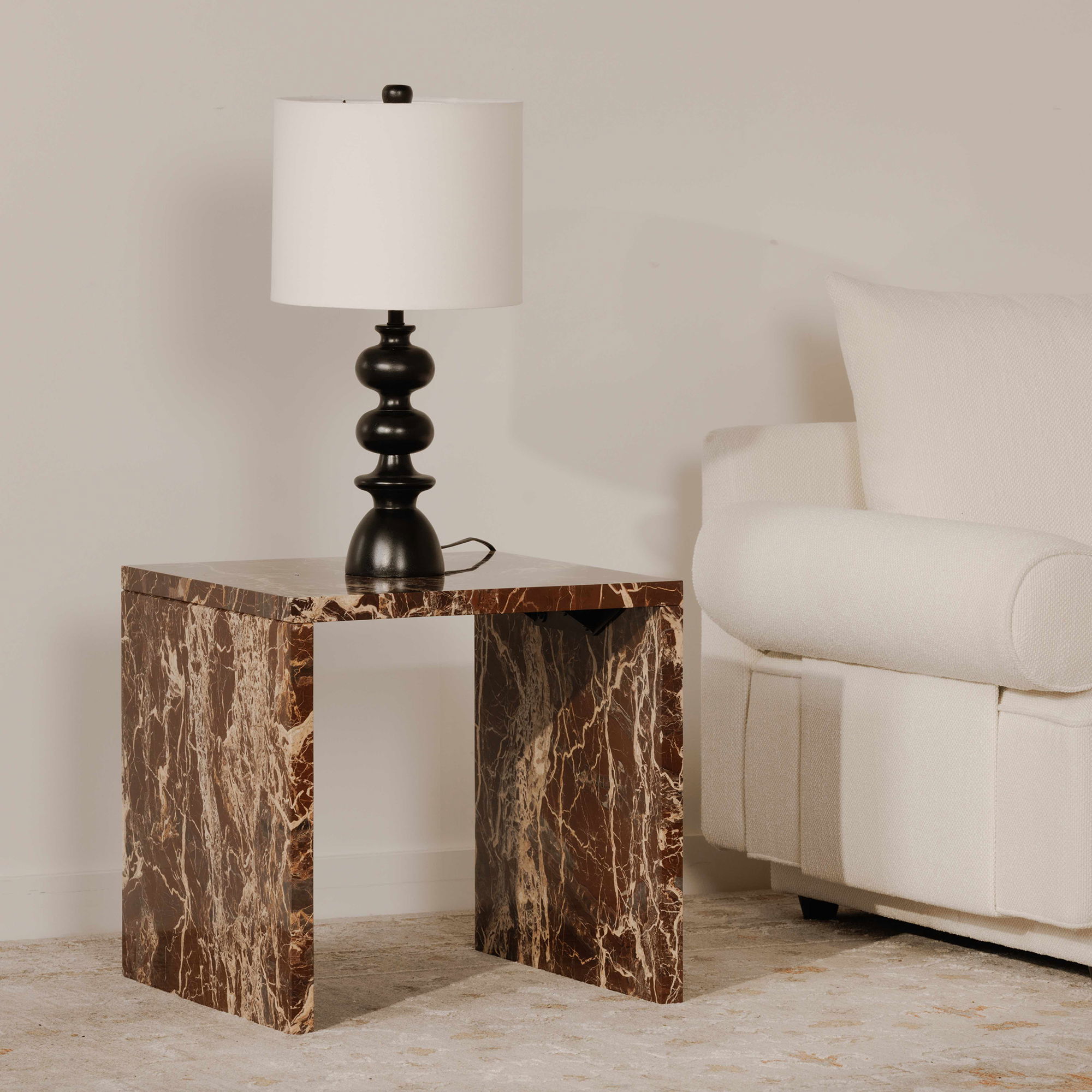 Gwen Table Lamp Black large image 