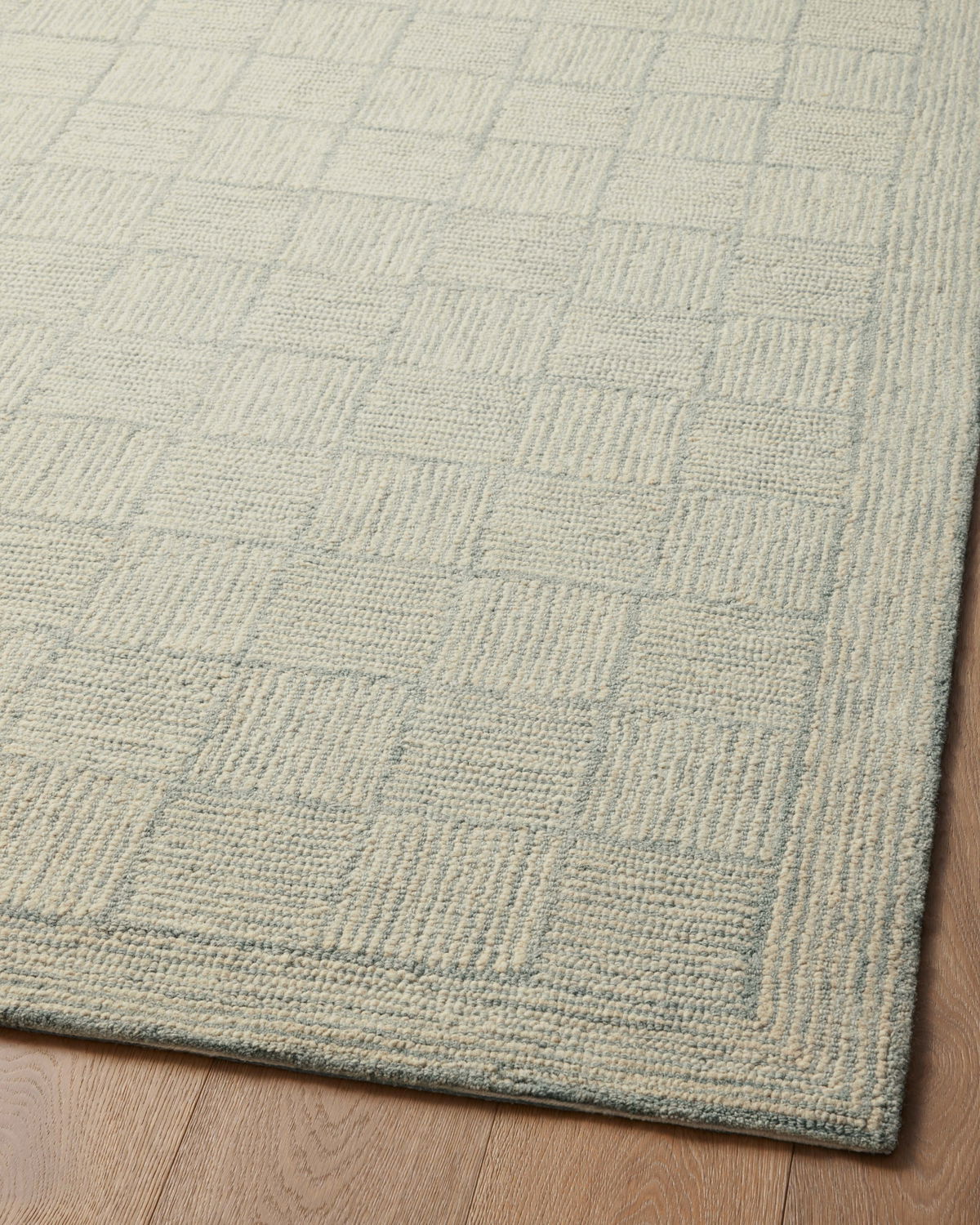 Chris Loves Julia x Loloi Francis Rug, 5' length x 7'6" width View 10
