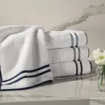 Online Designer Bathroom Ribbons Turkish Cotton Bath Sheet Color: Ivory/Navy