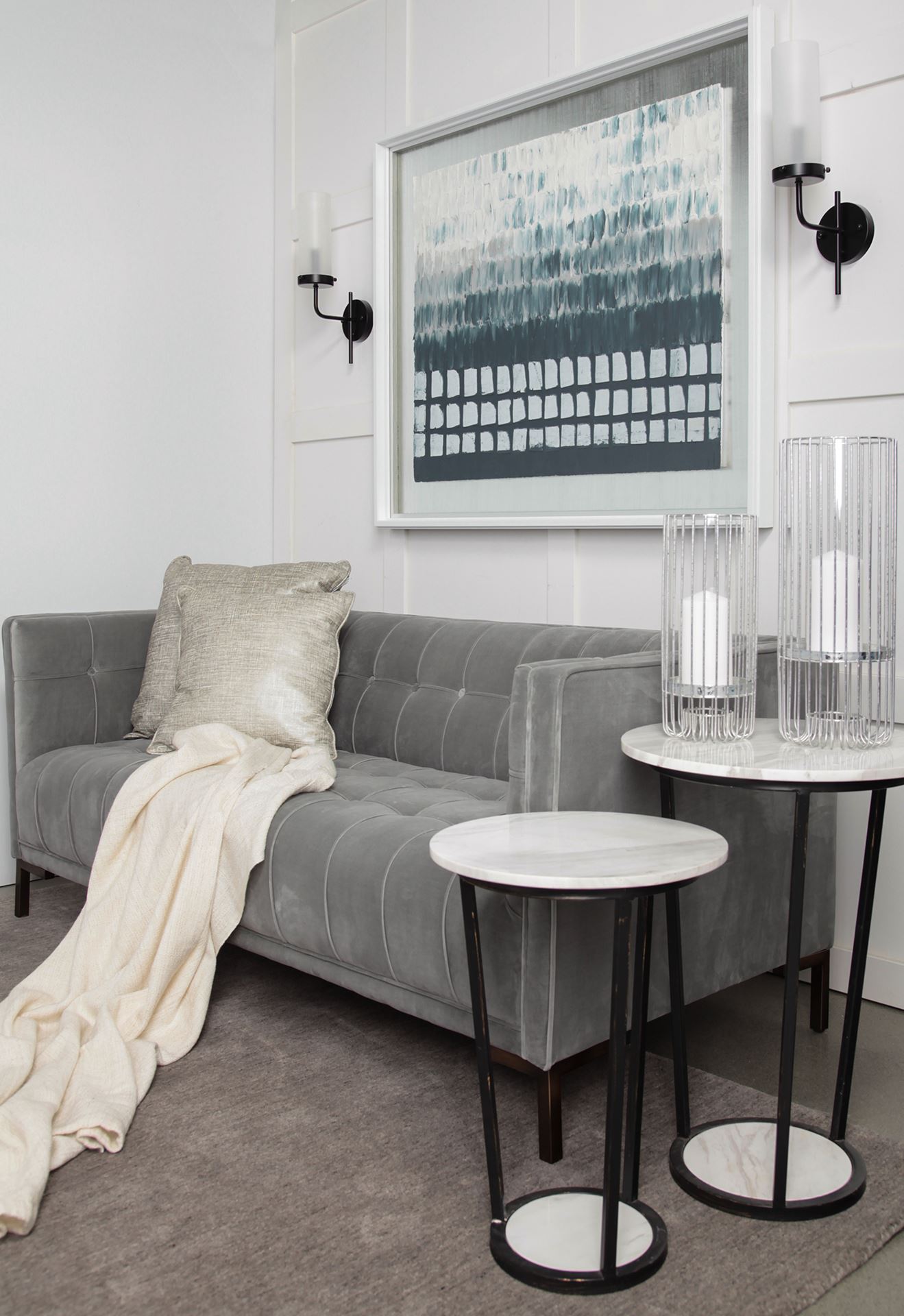 Bombola I (Small) 15L x 15W White Round Marble Top with Black Metal Frame Accent Table, Side & End Table by Mercana, 15" length x 15" width x 21" height View 2