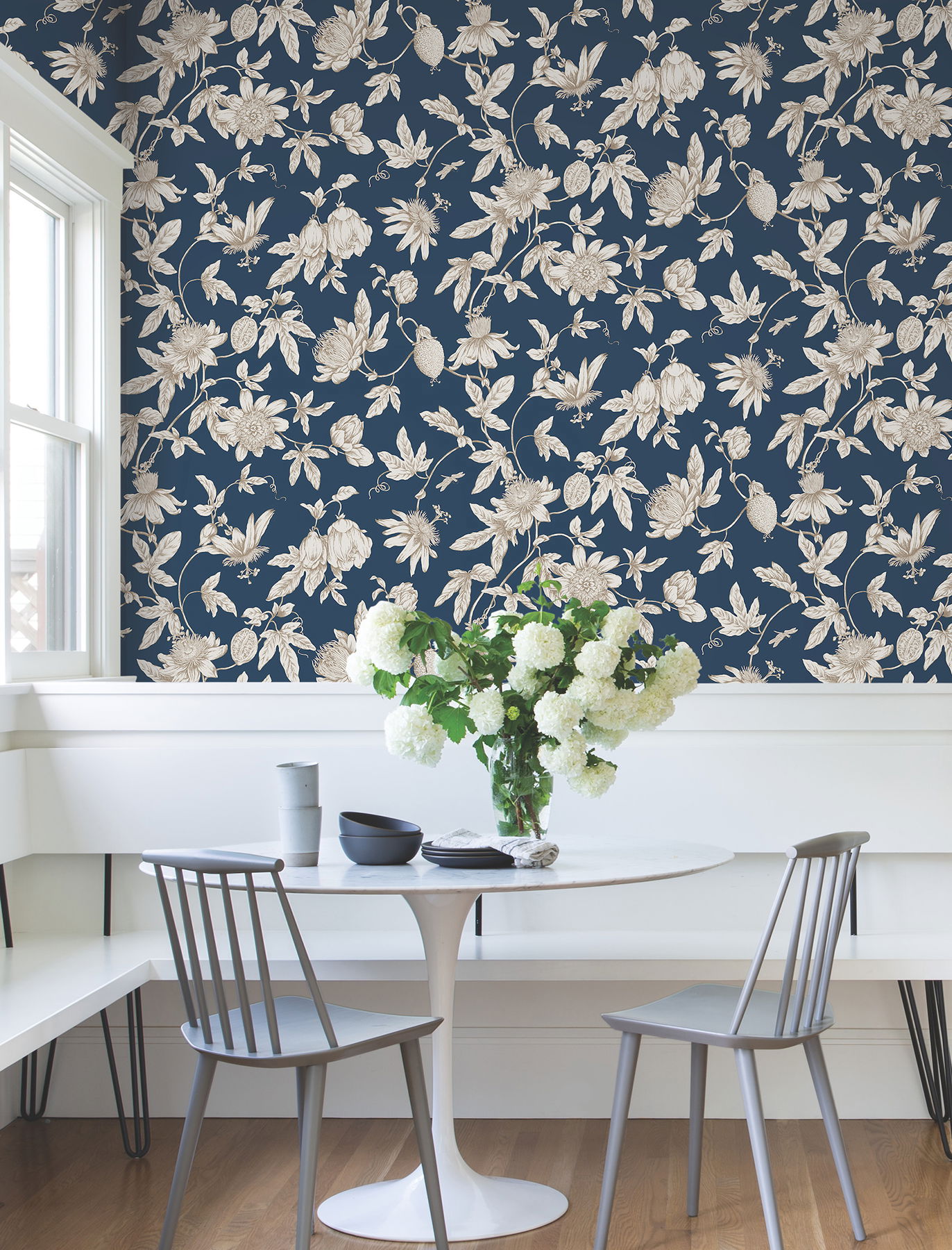 Passion Flower Toile Navy Wallpaper large image 