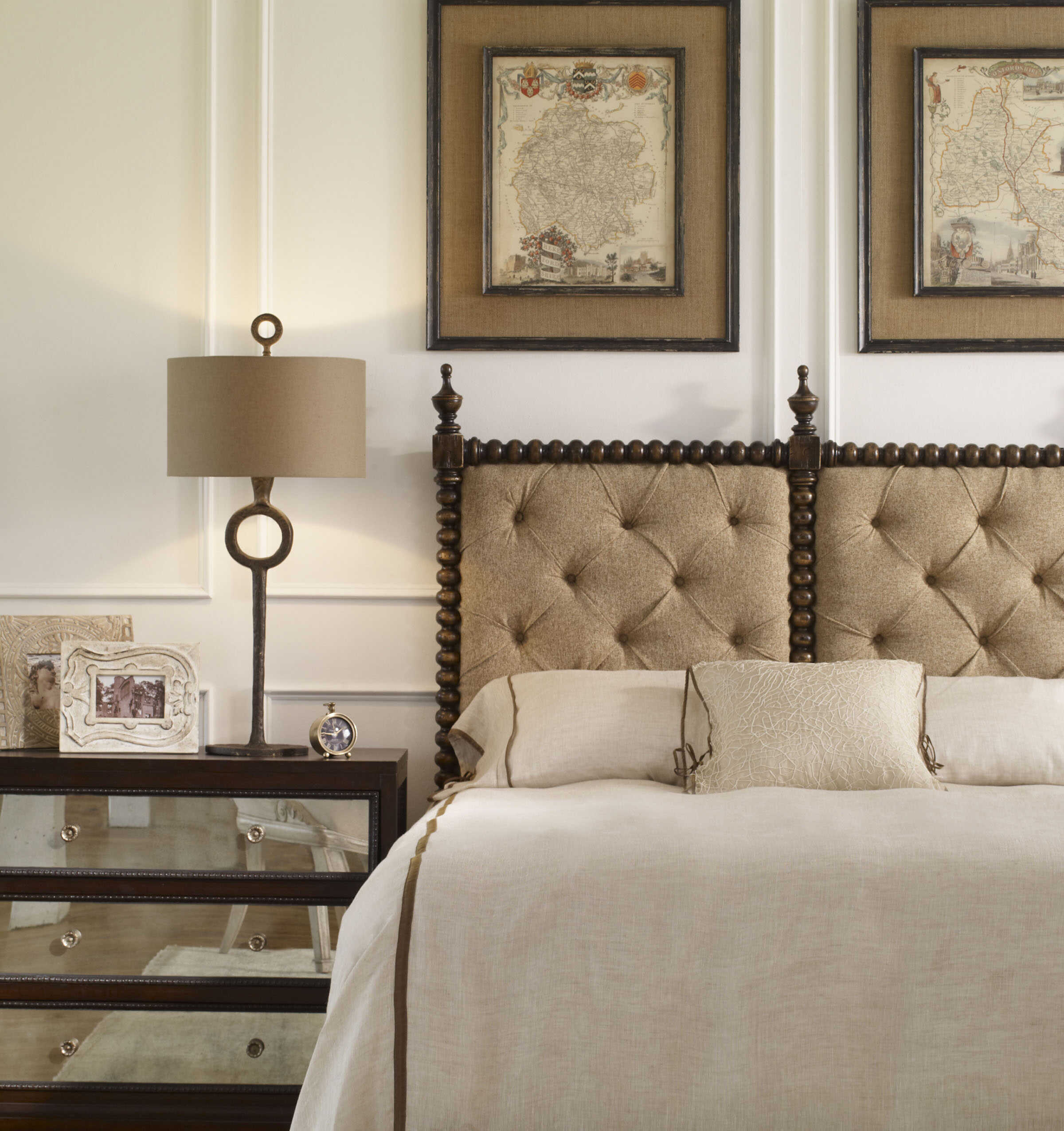 Ferro Cast Iron Table Lamp large image 