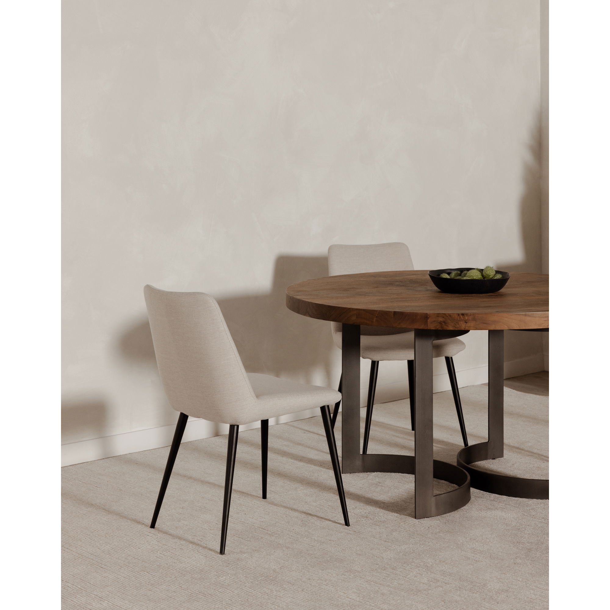 Bent Round Dining Table 54in large image 
