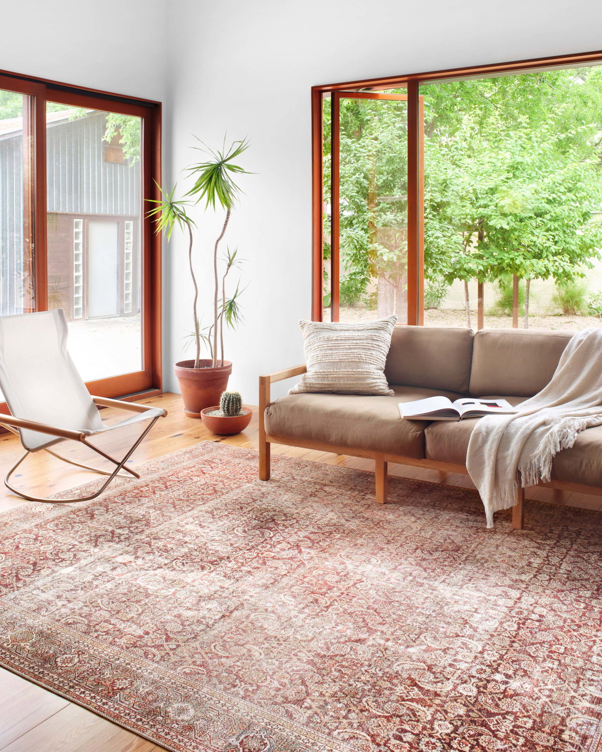 Loloi Layla Rug, 7'6" length x 9'6" width View 2