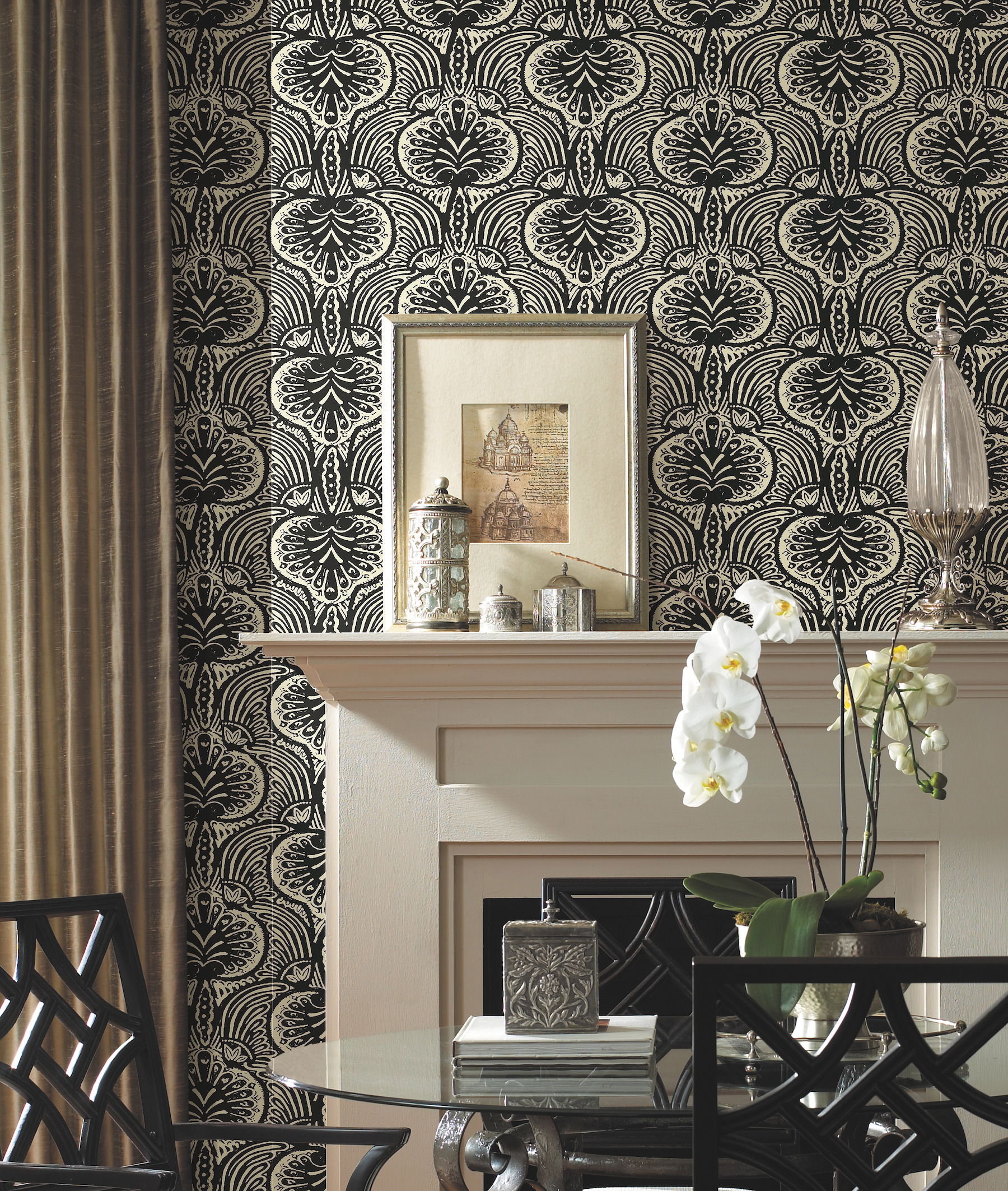 Lotus Palm Off White & Black Wallpaper large image 