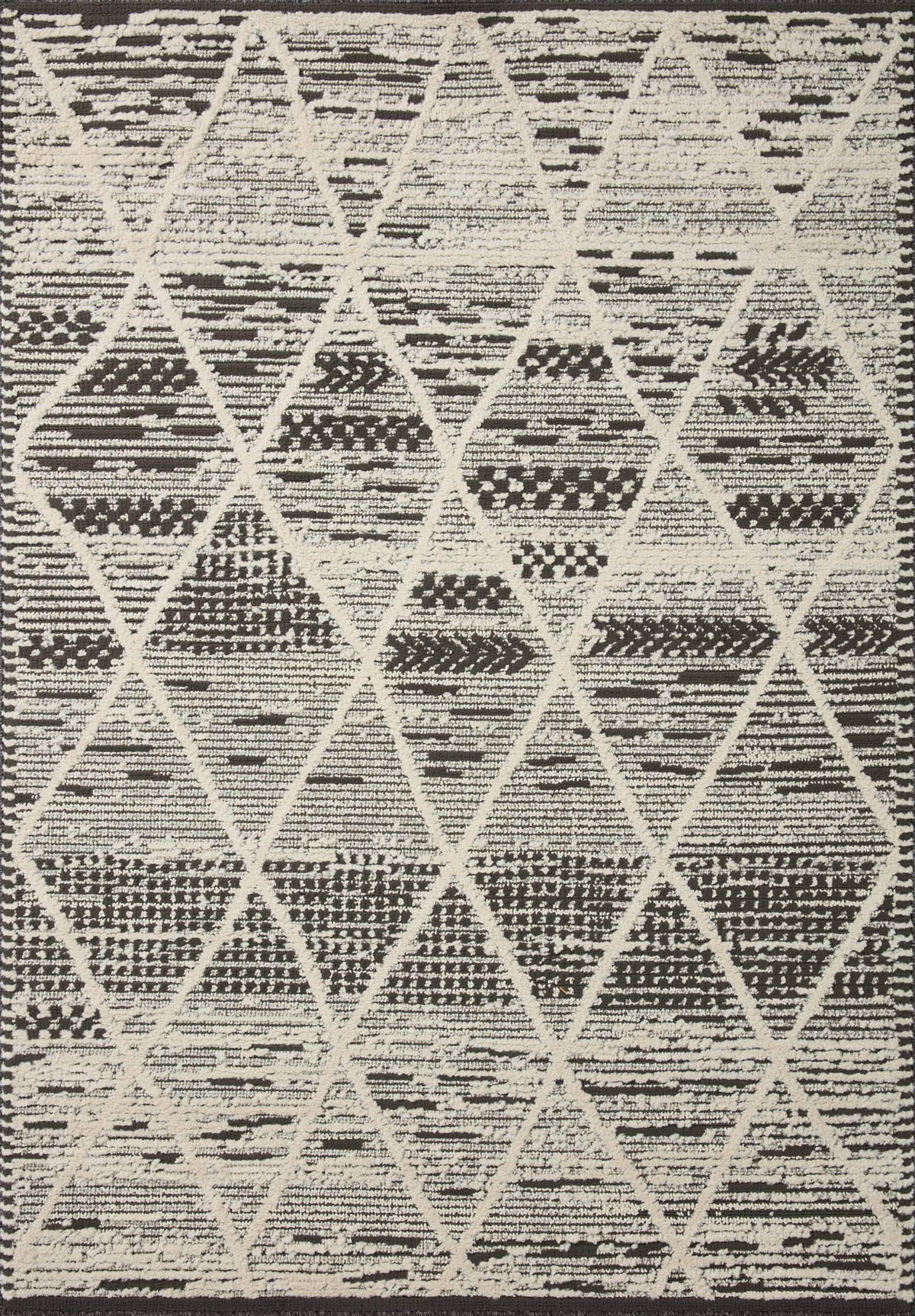 Loloi Fabian Rug, 2'7" length x 4' width View 1