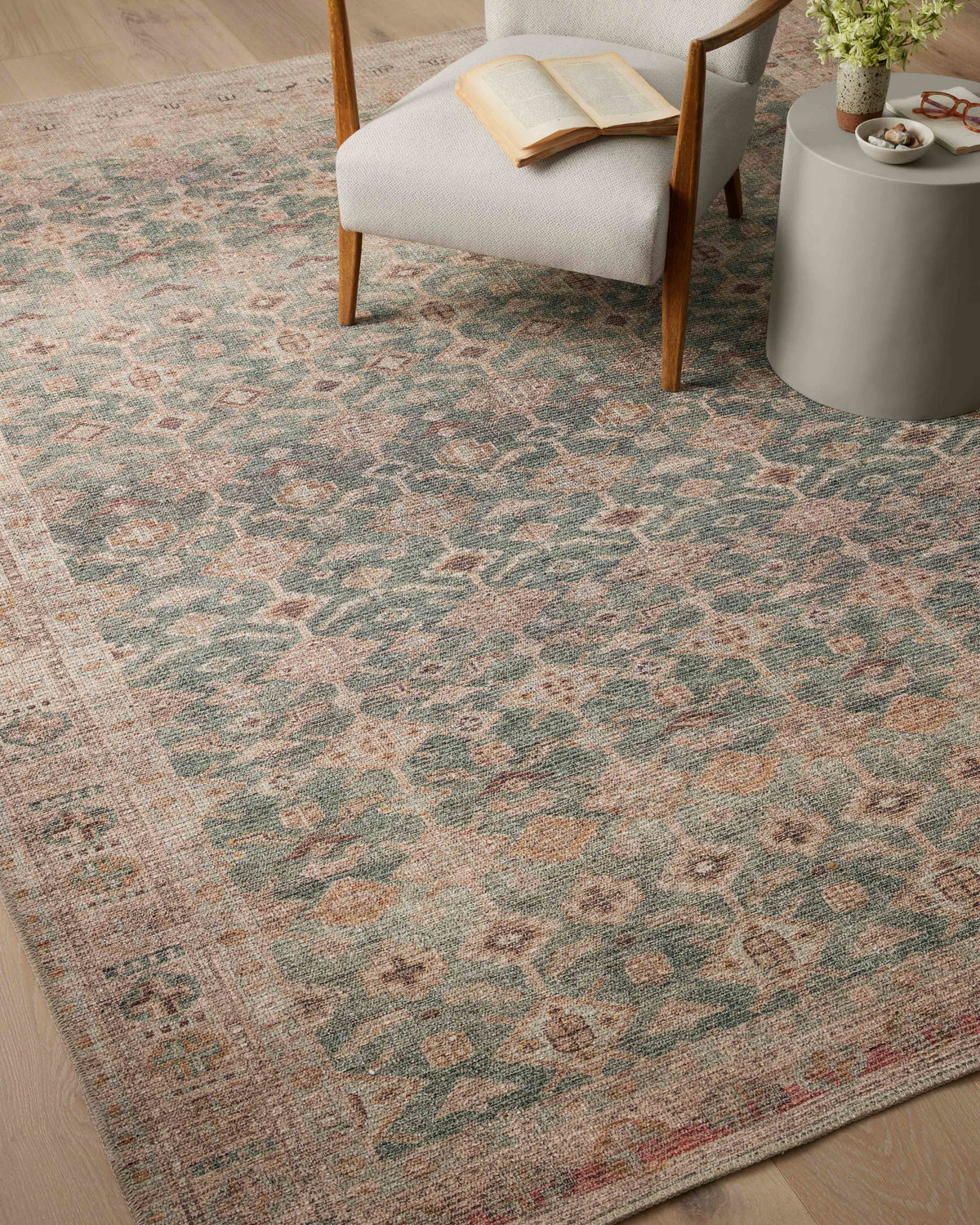 Angela Rose x Loloi Aubrey Rug, 7'6" length x 9'6" width View 4