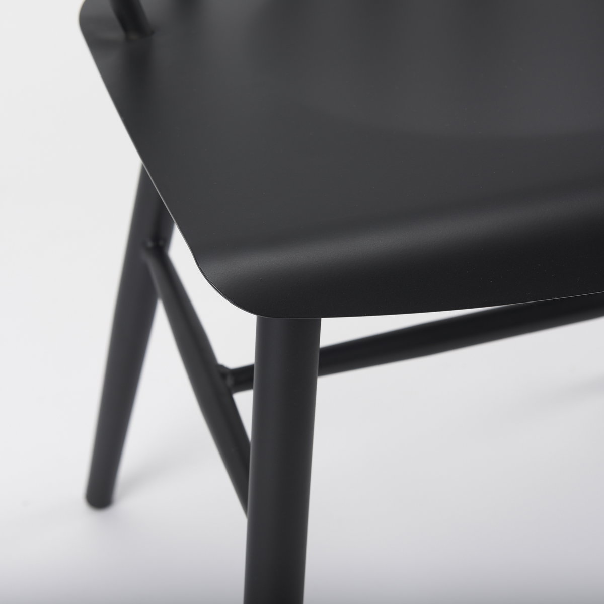 Colin Curved Back Dining Side Chair | Black Metal, Dining Chair by Mercana, 21.26" length x 21.26" width x 30.32" height View 15