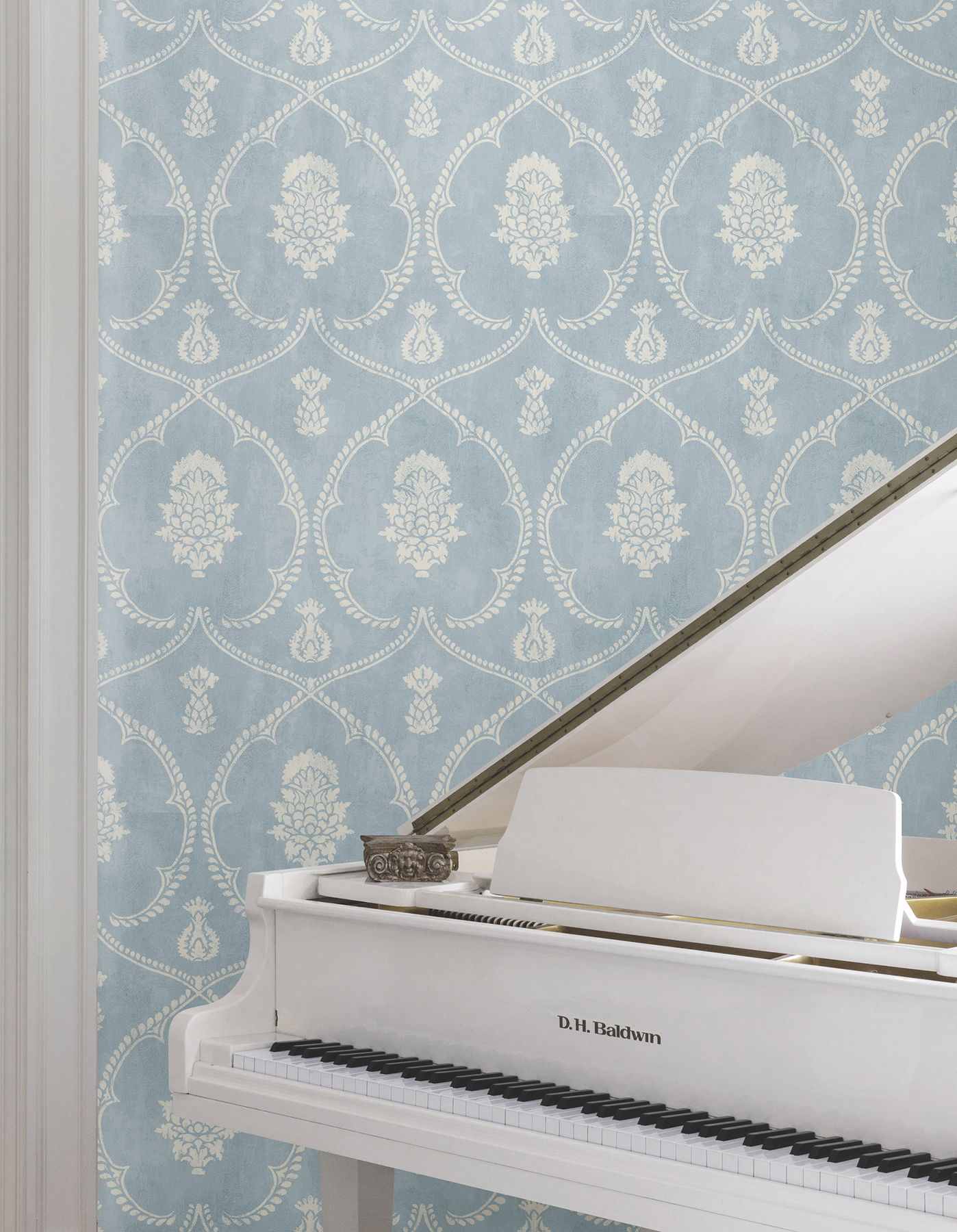 Royal Damask Blue Wallpaper large image 