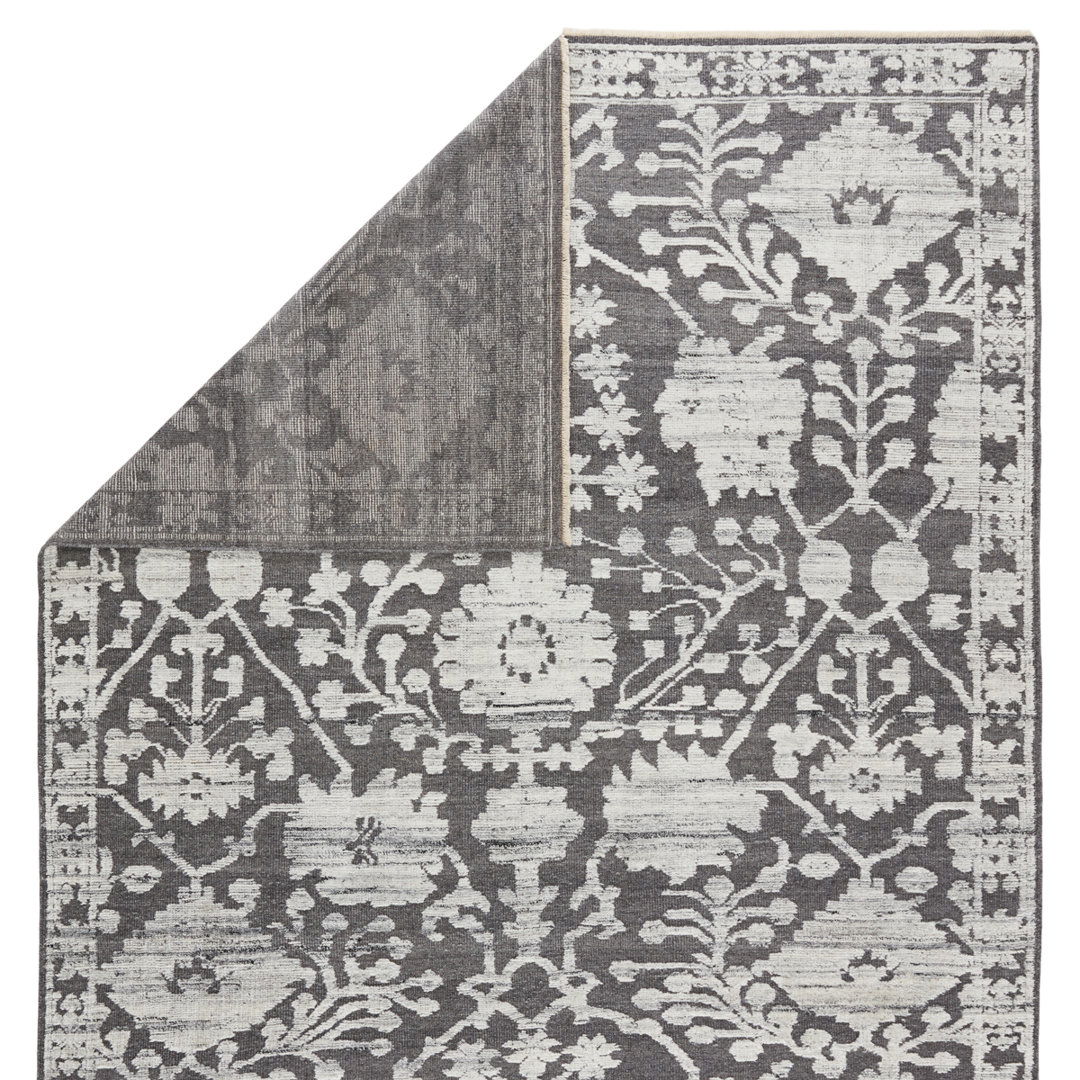 Floral Hand-Knotted Wool Gray Area Rug large image 