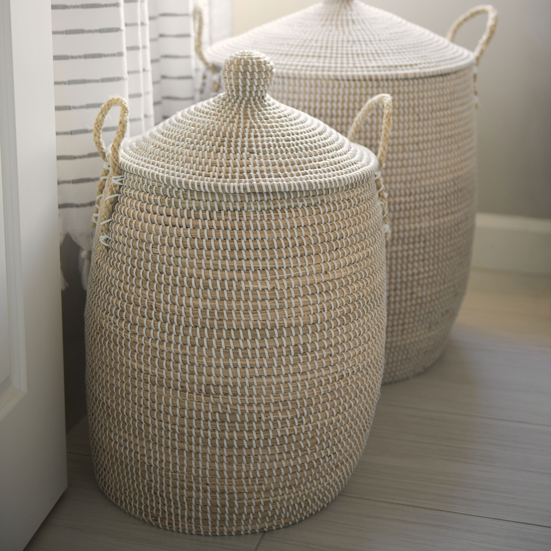 Kairi Set of 2 Seagrass Floor Baskets with Lids and Handles, Bins & Basket by Mercana, 20.87" length x 20.87" width x 29.92" height View 3