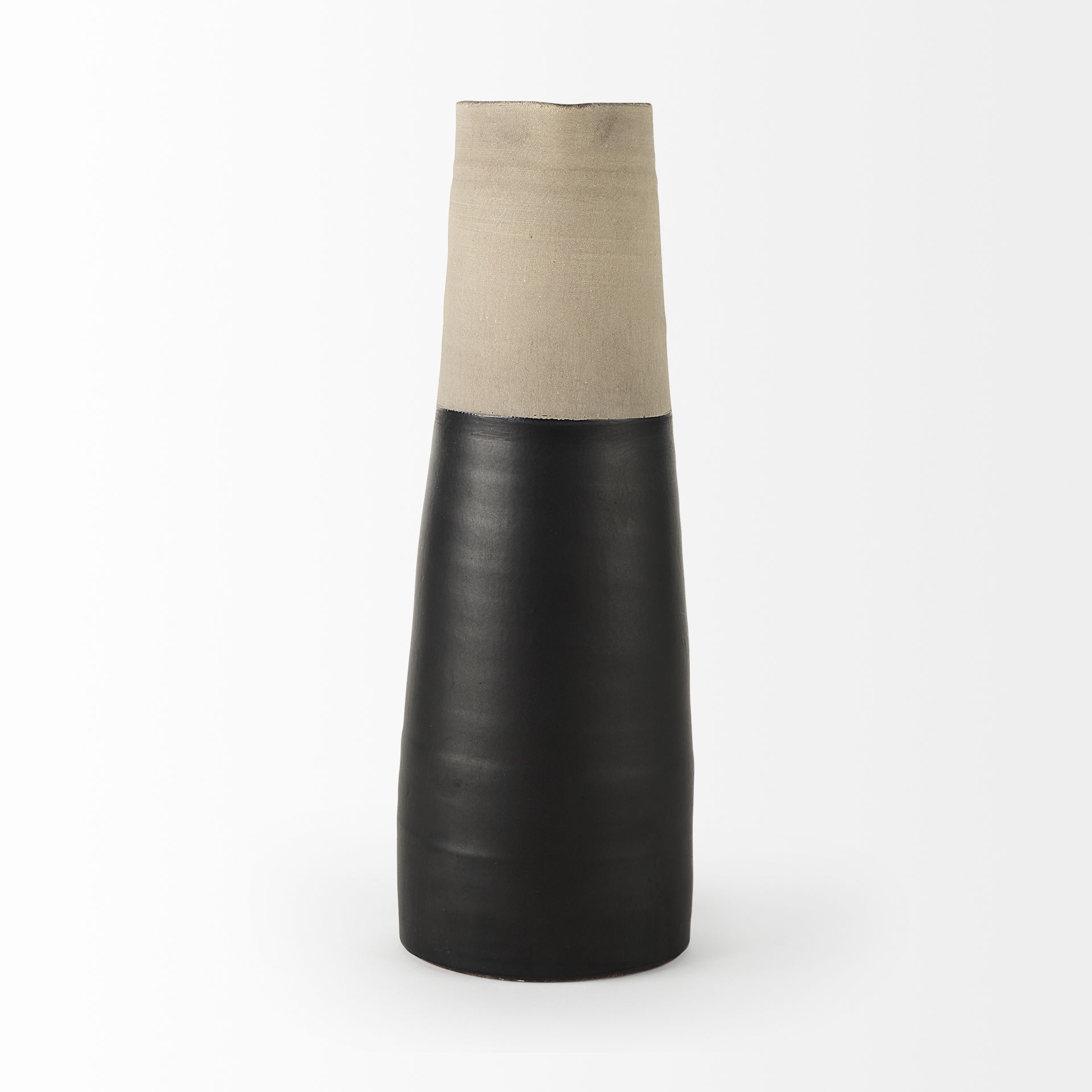 Garand Large 18.8H Two-Toned Black/Natural Ceramic Jug large image 