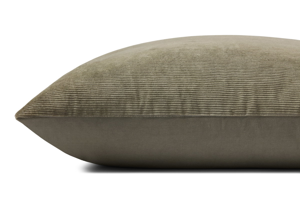 Magnolia Home by Joanna Gaines x Loloi Beatrice Pillow, Decorative Pillow, 22" length x 22" width View 3