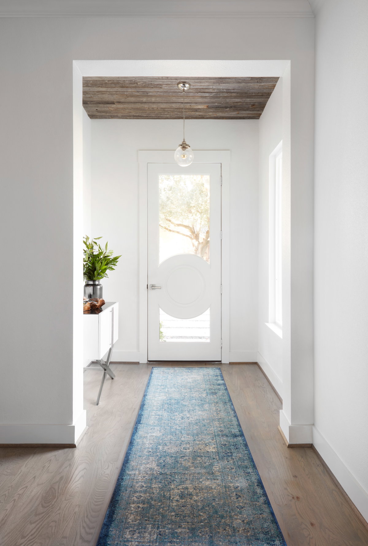 Loloi Anastasia Rug, 6'7" length x 9'2" width View 3