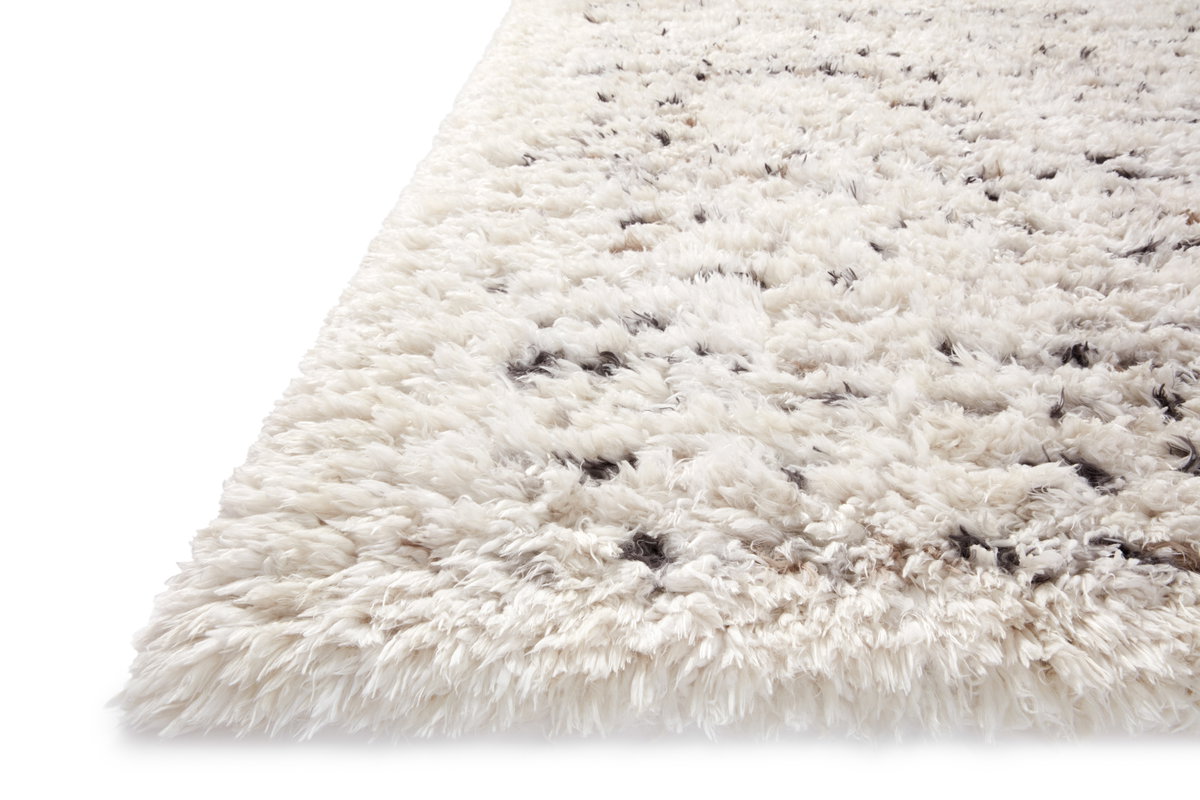 Angela Rose x Loloi Amira Rug, 2'7" length x 8' width View 3