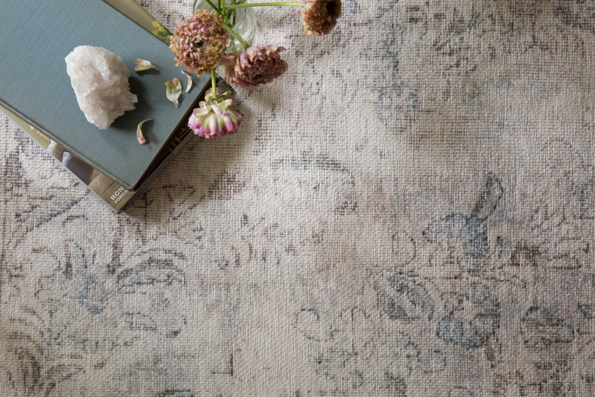 Loloi Loren Rug, 1'6" length x 1'6" width View 3