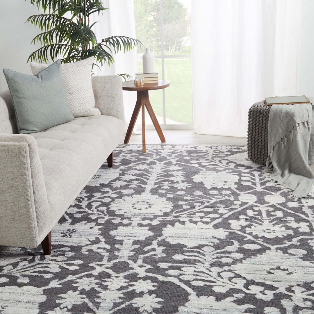 Floral Hand-Knotted Wool Gray Area Rug large image 