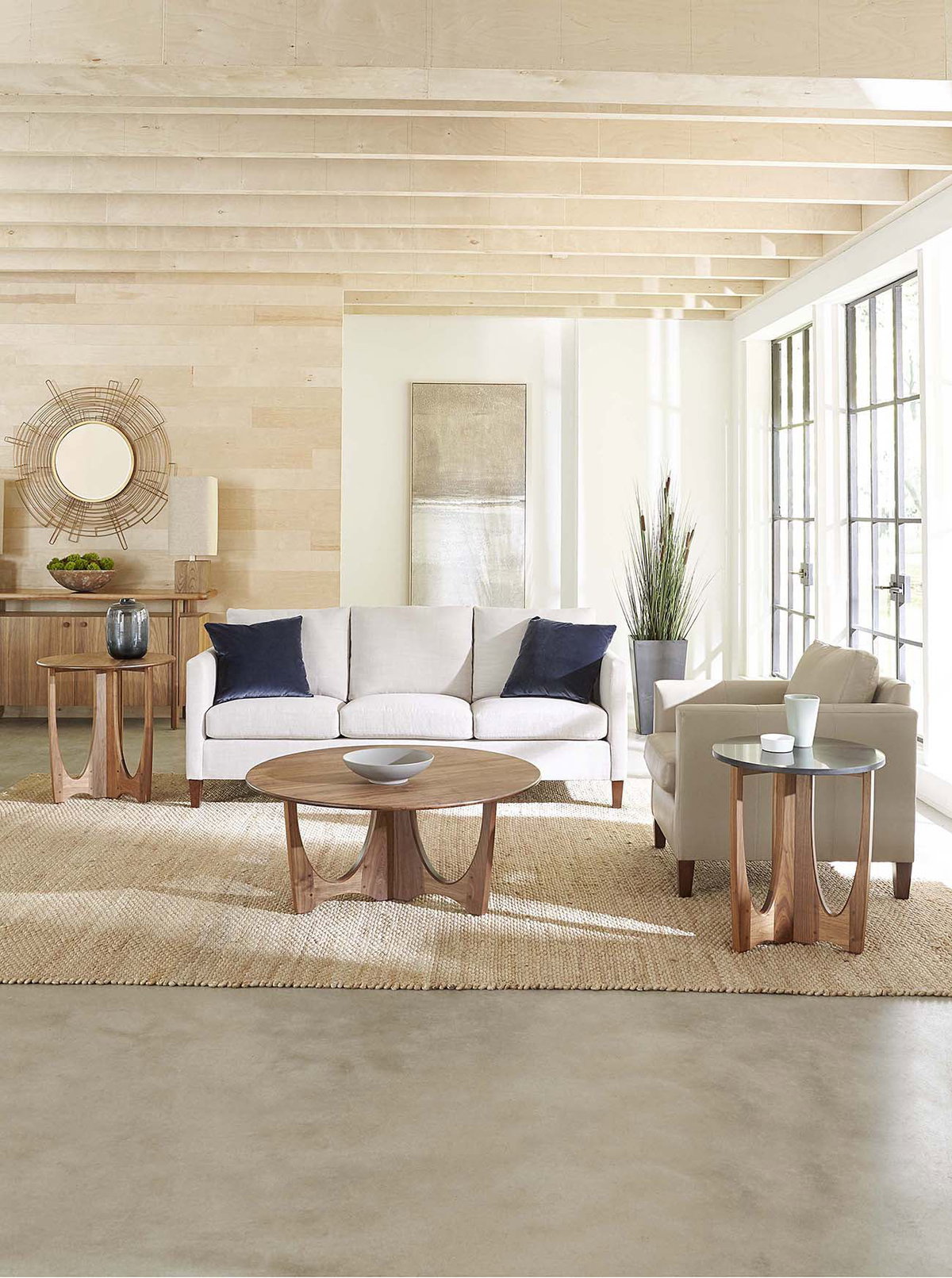 Walnut Grove Round Cocktail Table, Coffee Table by Stickley, 42" width x 18" height x 42" depth View 4
