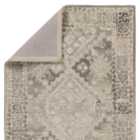 Handmade Tufted Wool Area Rug in Gray/Cream