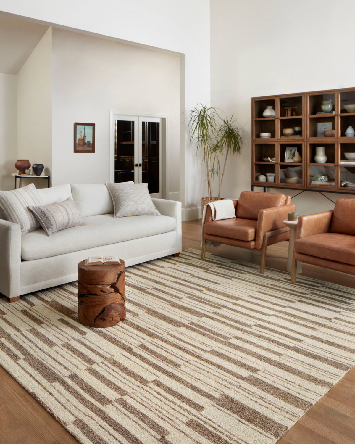 Chris Loves Julia x Loloi Polly Rug, 2'6" length x 9'9" width View 4