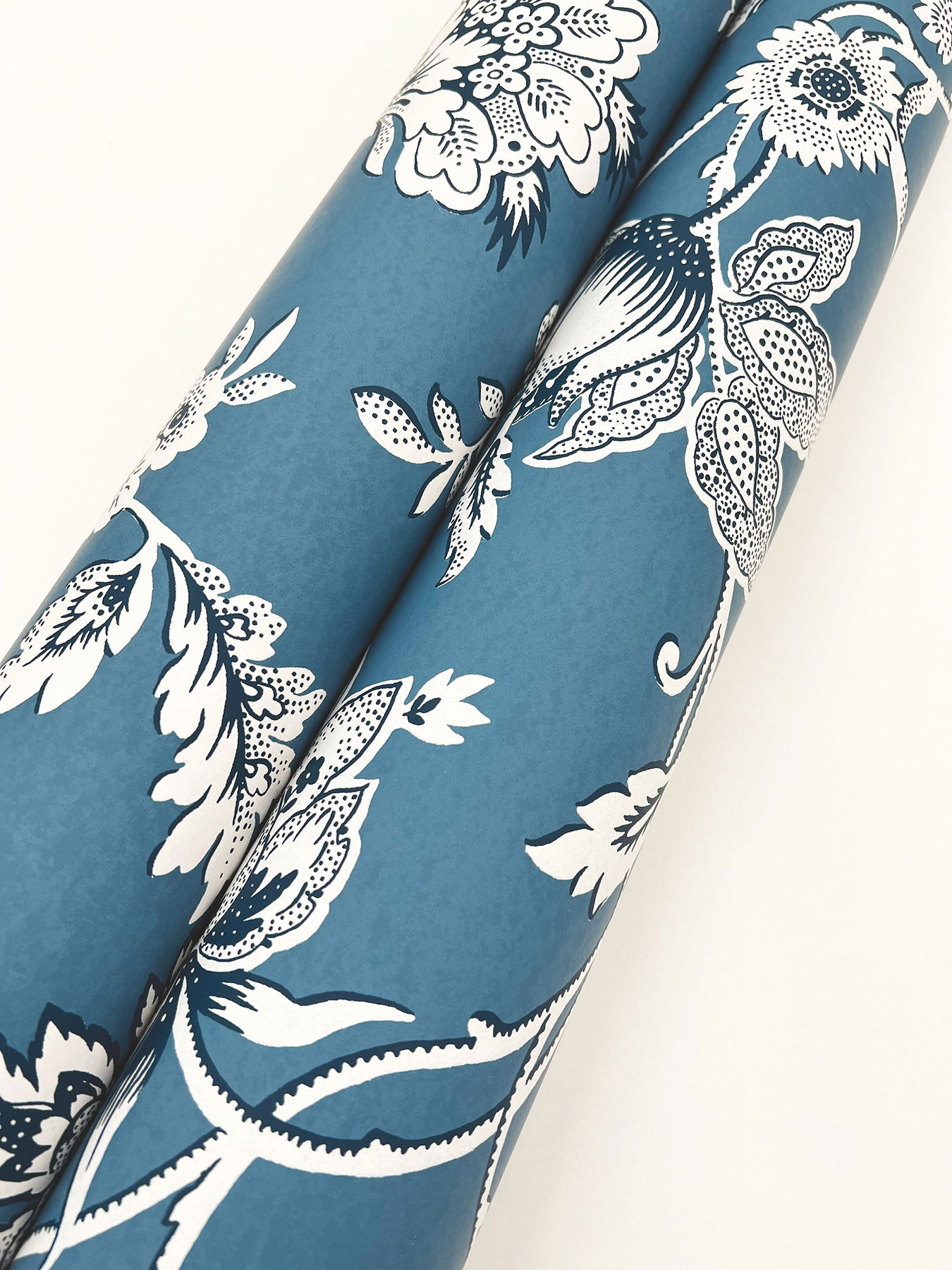 Sutton Blue Wallpaper, by York Wall, 27' length x 2'3" width x 0.02" depth View 4