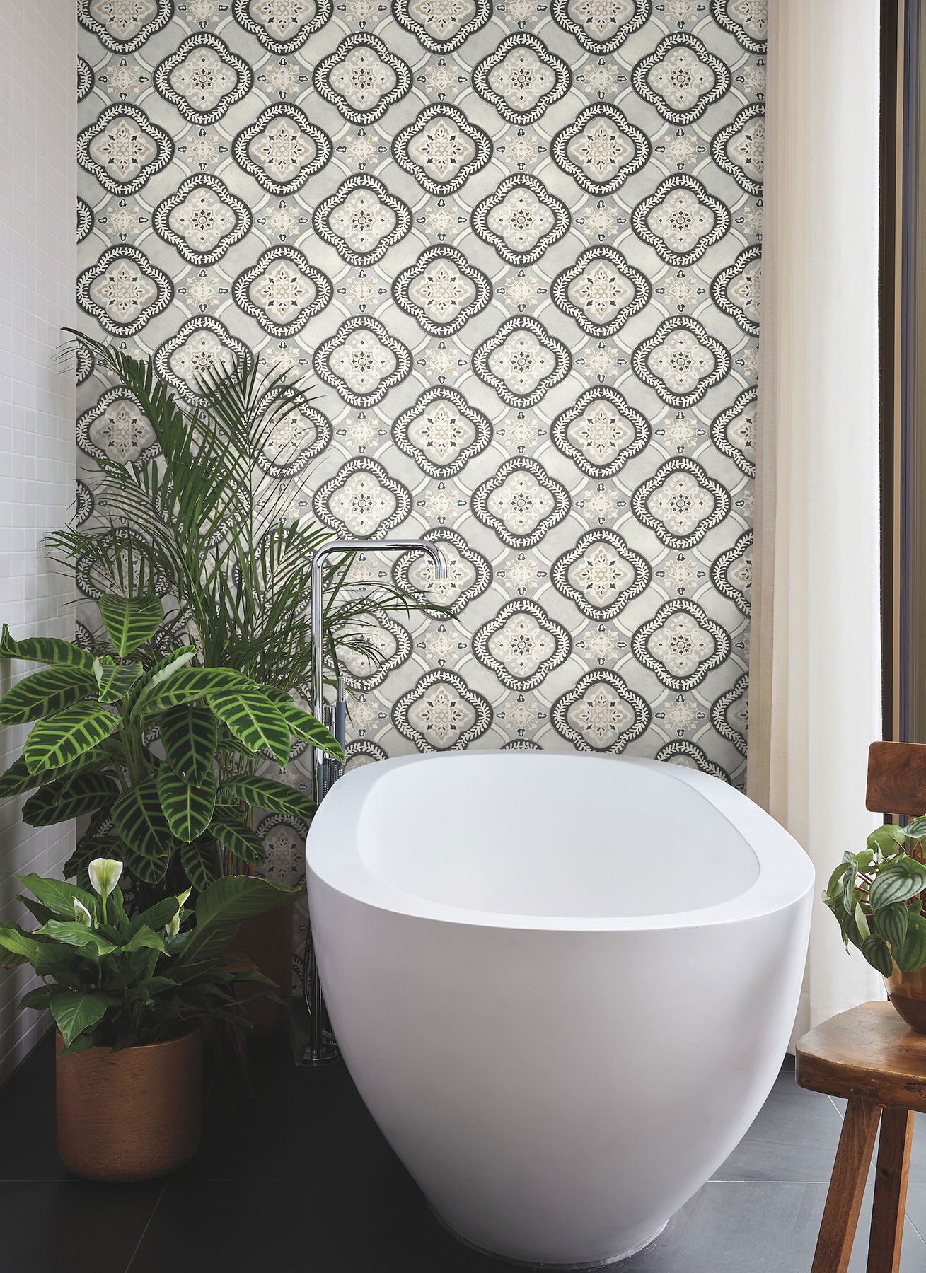 Garden Trellis Onyx Wallpaper Garden Trellis Onyx Wallpaper large image