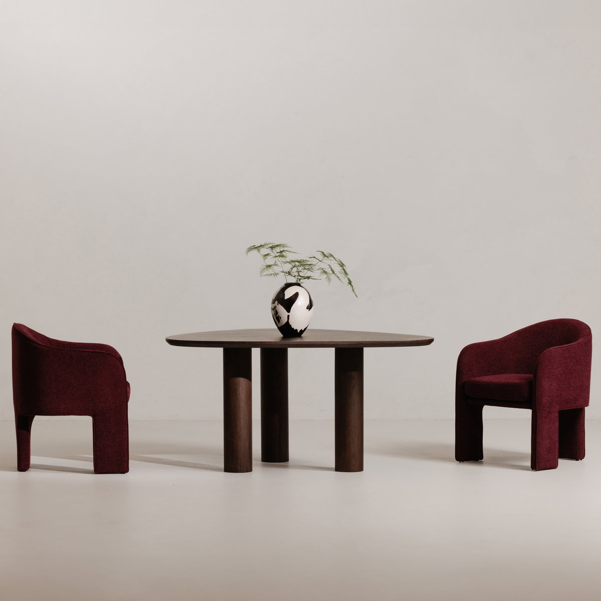Clara Dining Chair Plum, by Moe's Home, 24.75" width x 32.25" height x 26" depth View 7