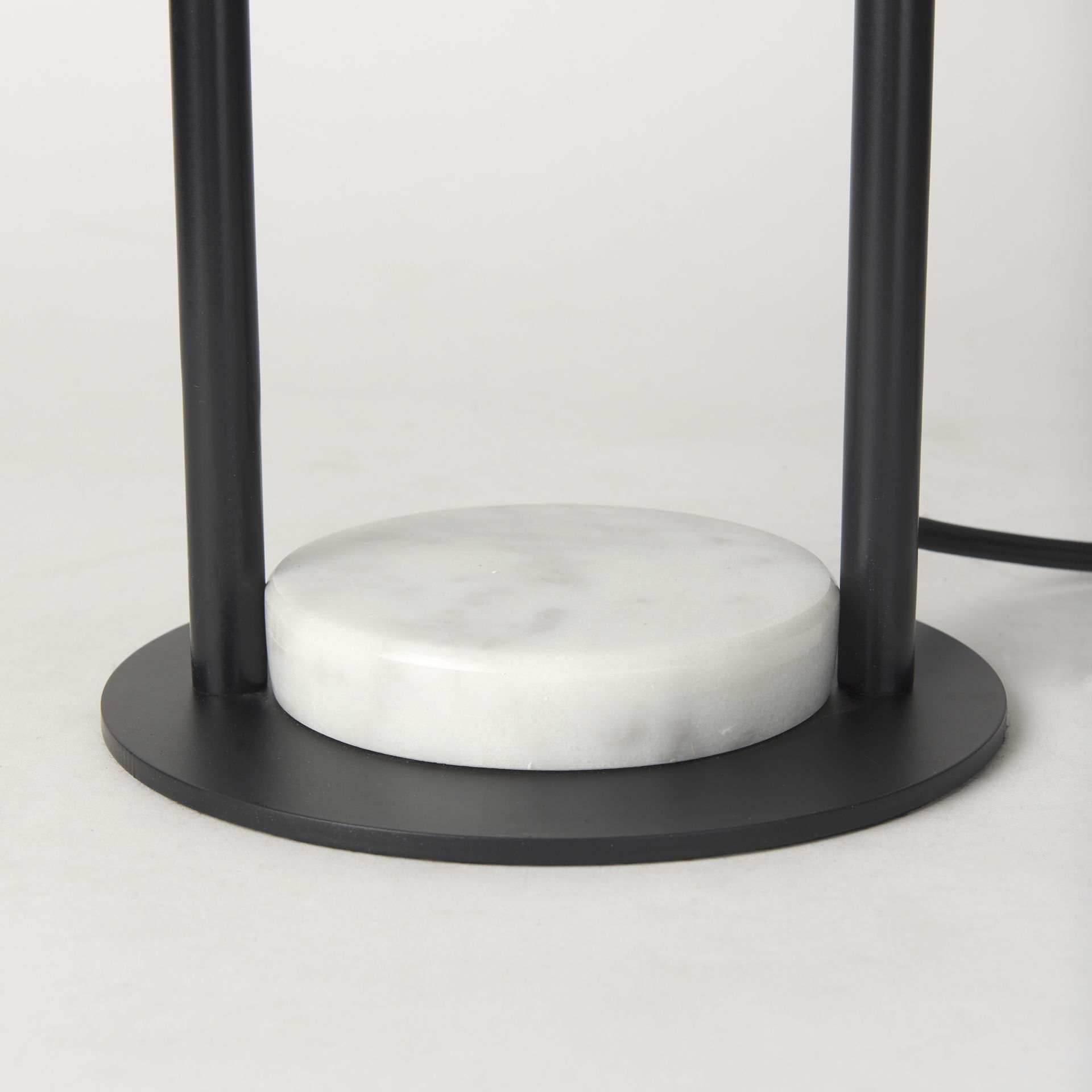 Sarah  Arched Black Metal with Marble Cube and White Shade Table Lamp, by Mercana, 15" length x 10" width x 22.2" height View 11