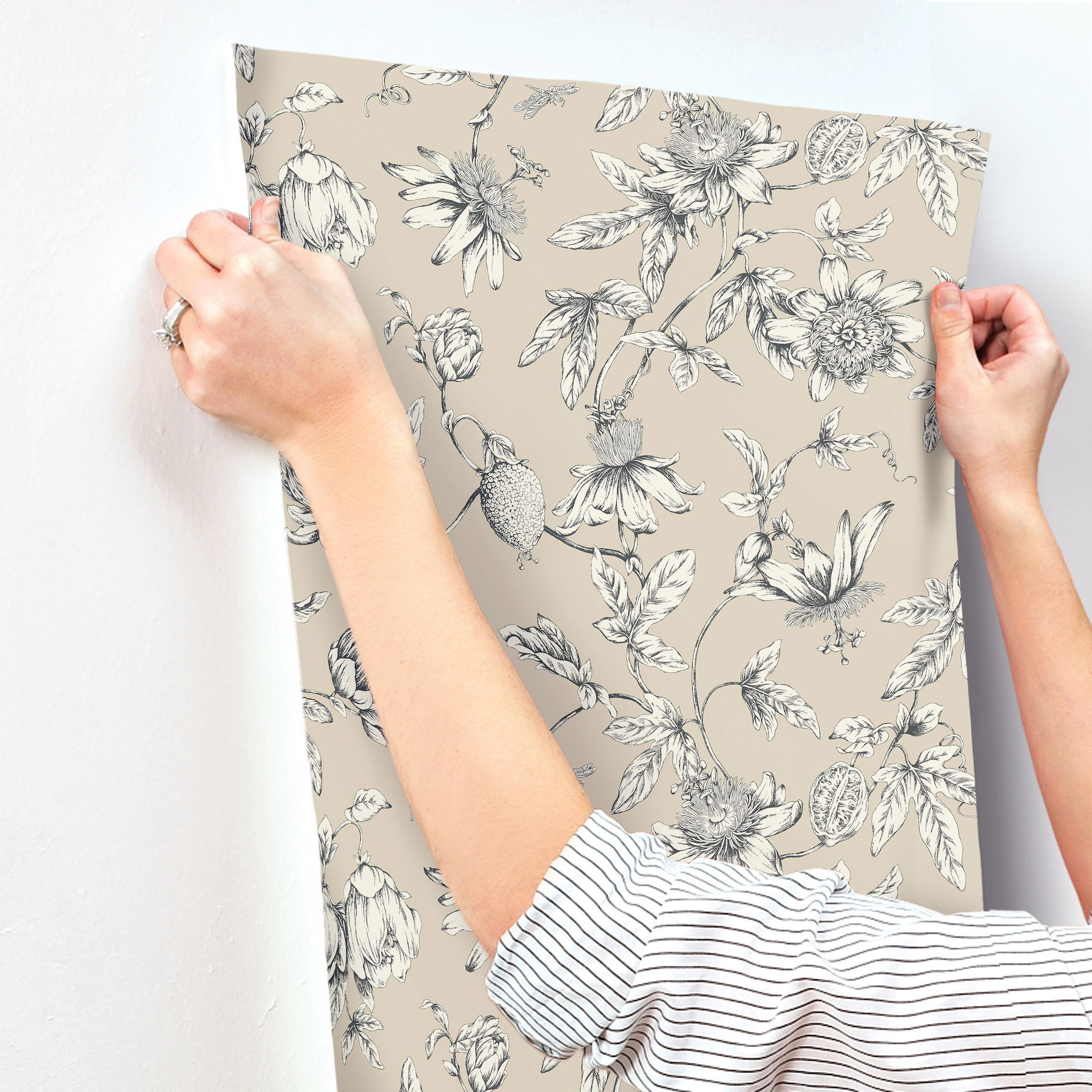 Passion Flower Toile Beige Wallpaper large image 