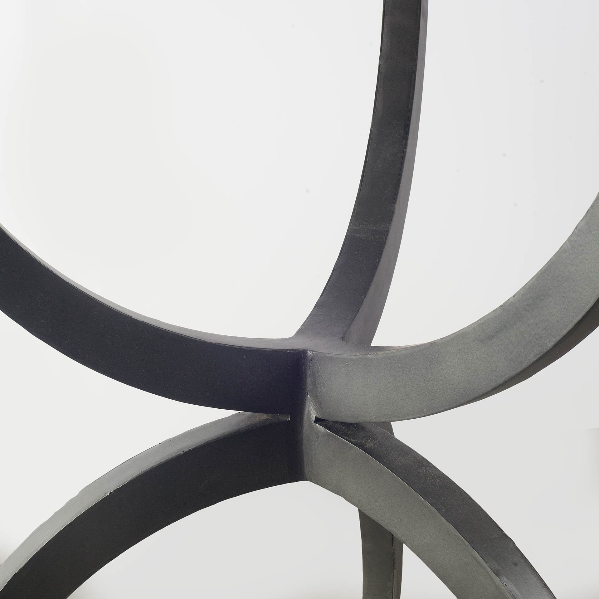Veneto 40' Round White Marble Top with Black Metal Base Dining Table large image 