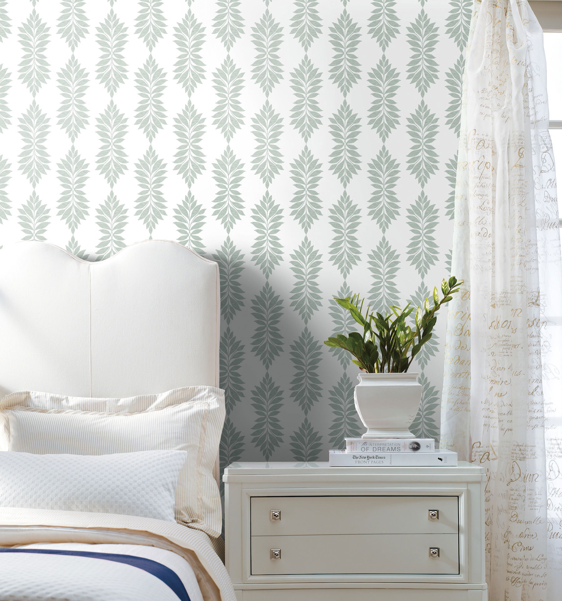 Broadsands Botanica Light Green Wallpaper large image 