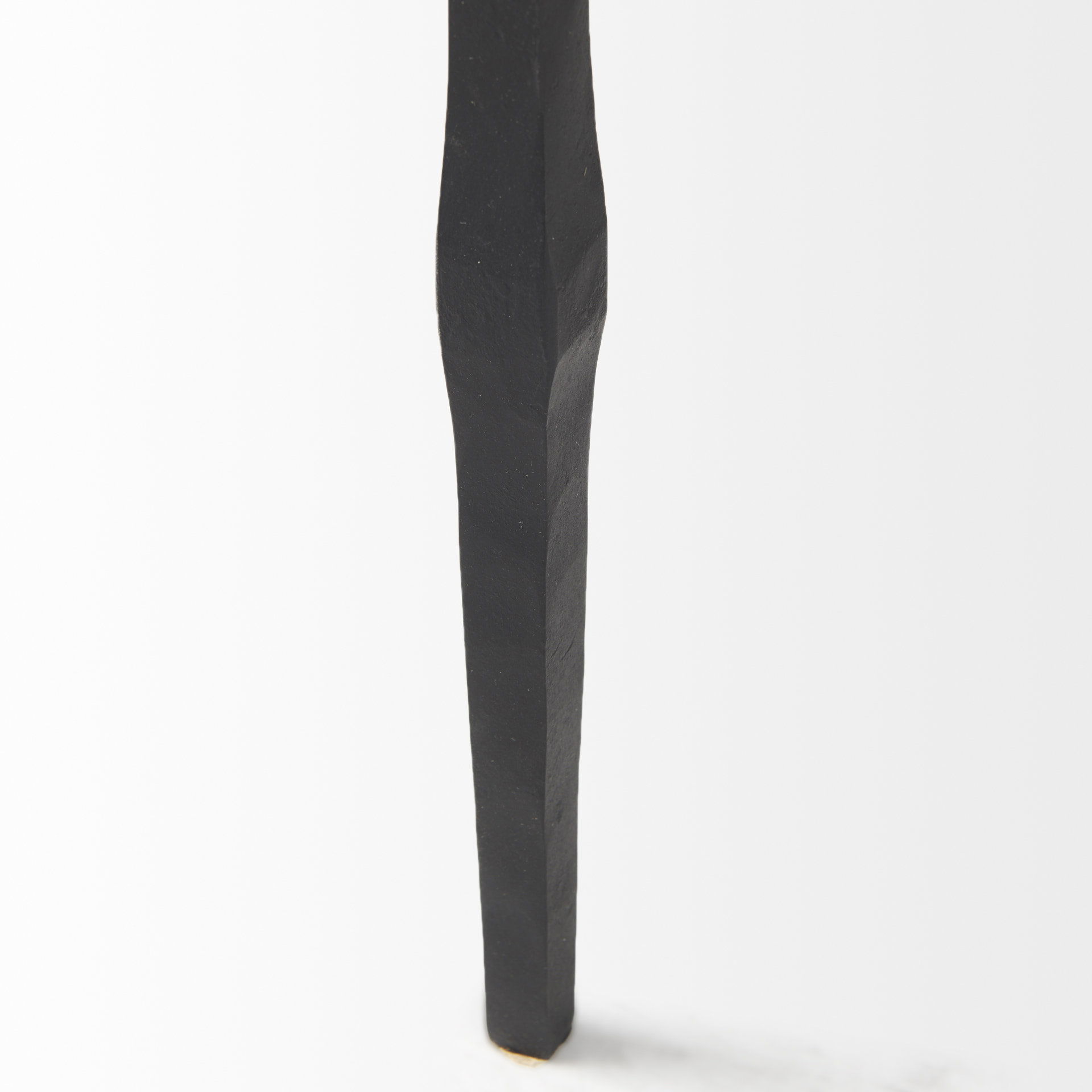 Timothy 42.0 X 22.0 X 15.5 Ebony Black Iron Coffee Table, by Mercana, 42" length x 22" width x 15.5" height View 8