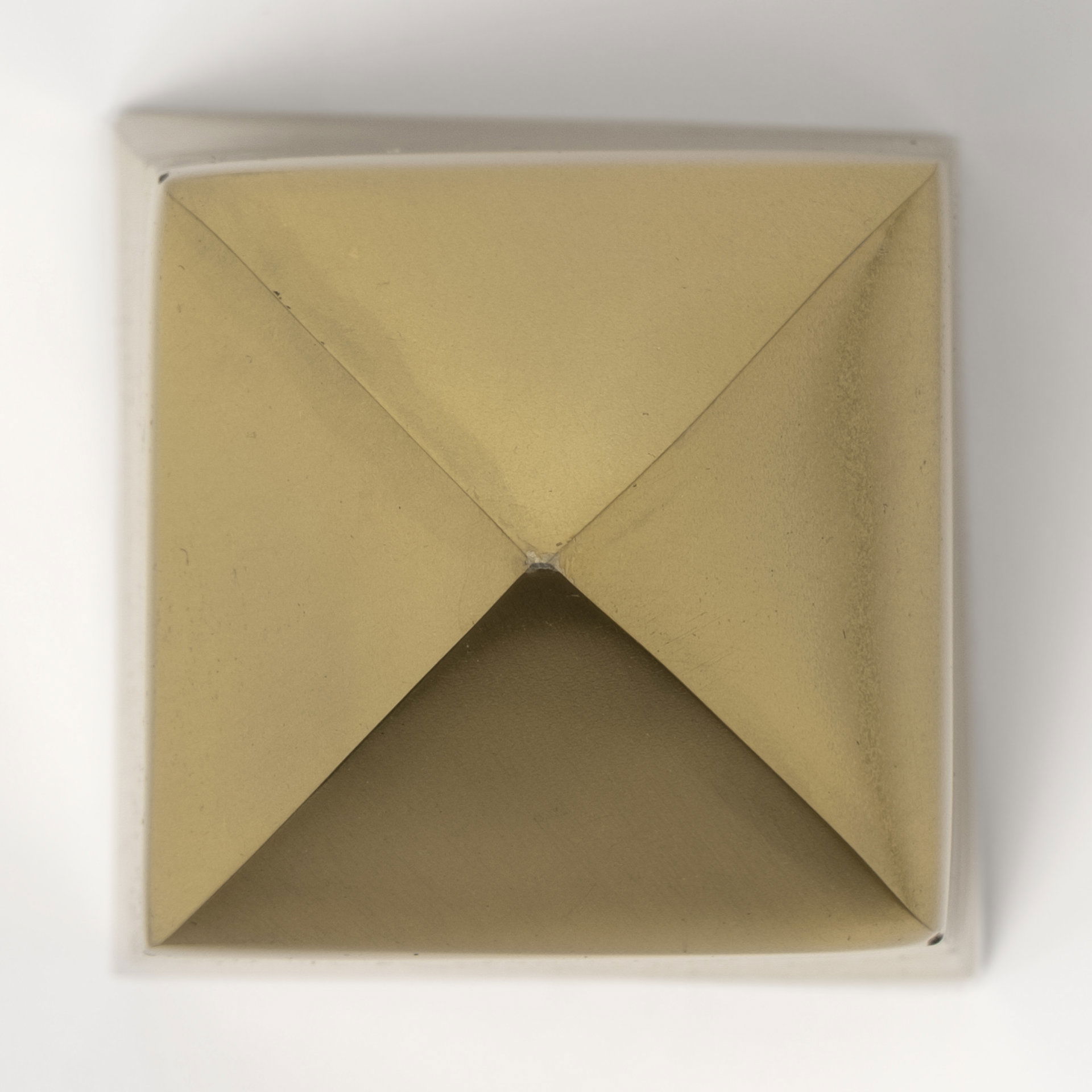 Giza (Set of 2) 4L x 4W Gold Elongated Pyramids, Decorative Object by Mercana, 3.94" length x 3.94" width x 10.63" height View 5