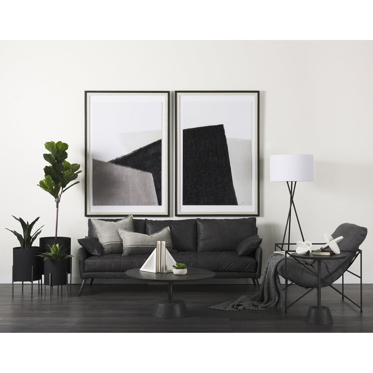 Sophia 8.0'L x 6.0'W x 7.0'H Marble Set Of Two Bookends, by Mercana, 8" length x 6" width x 7" height View 2