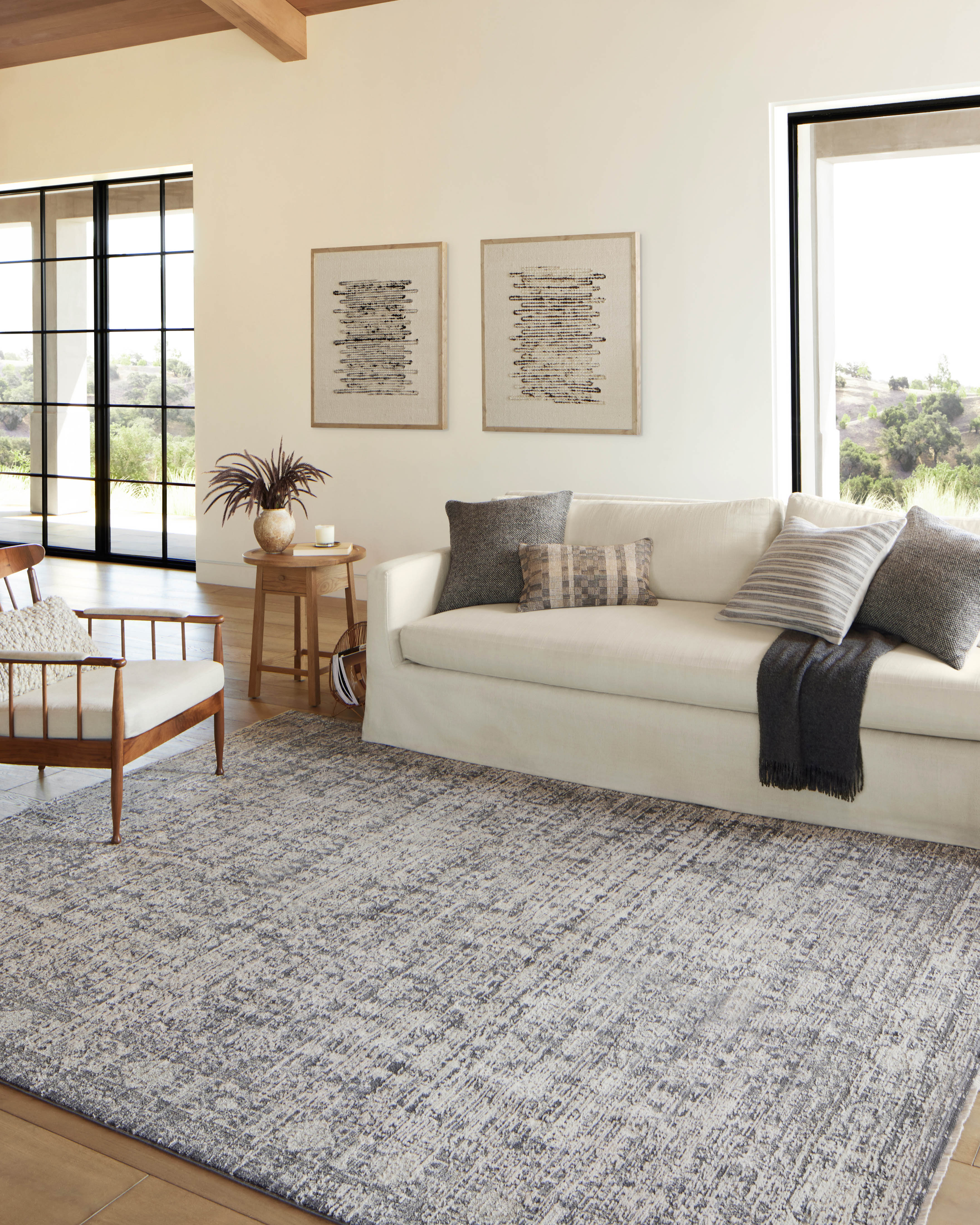 Amber Lewis x Loloi Alie Rug, 1'6" length x 1'6" width View 3