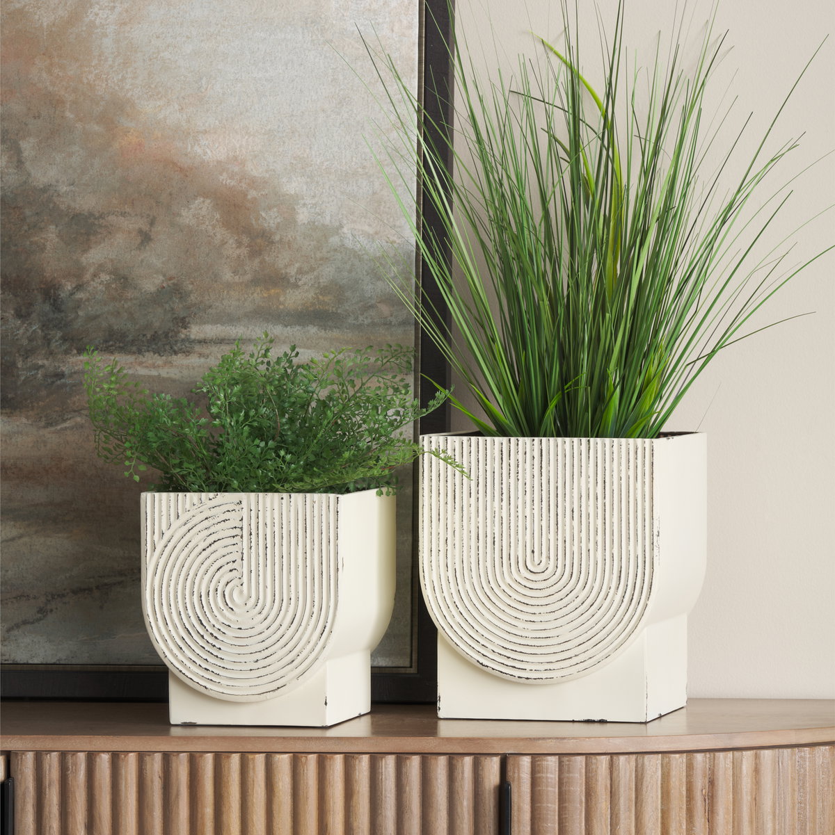 Medina Off White with Gold Antiquing Metal Planters (Set of 2), by Mercana, 9.45" length x 9.45" width x 11.02" height View 2