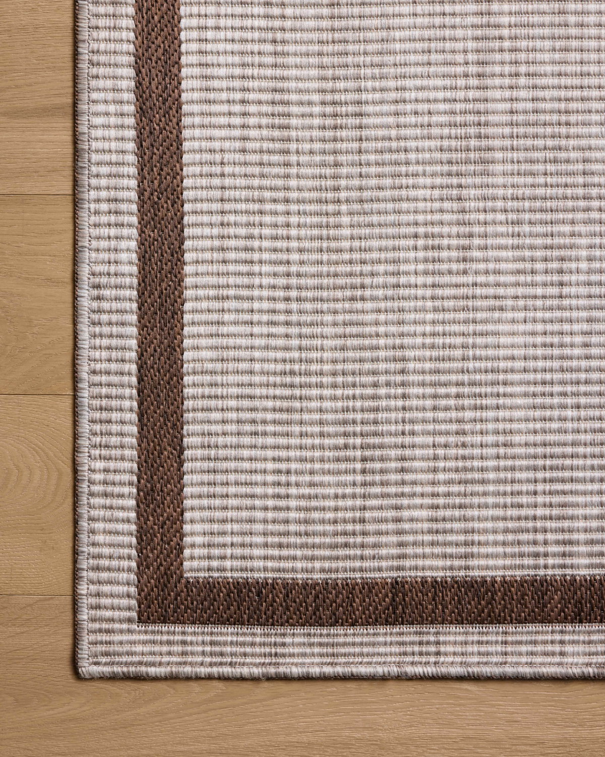 Loloi Easton Rug, 1'6" length x 1'6" width View 6